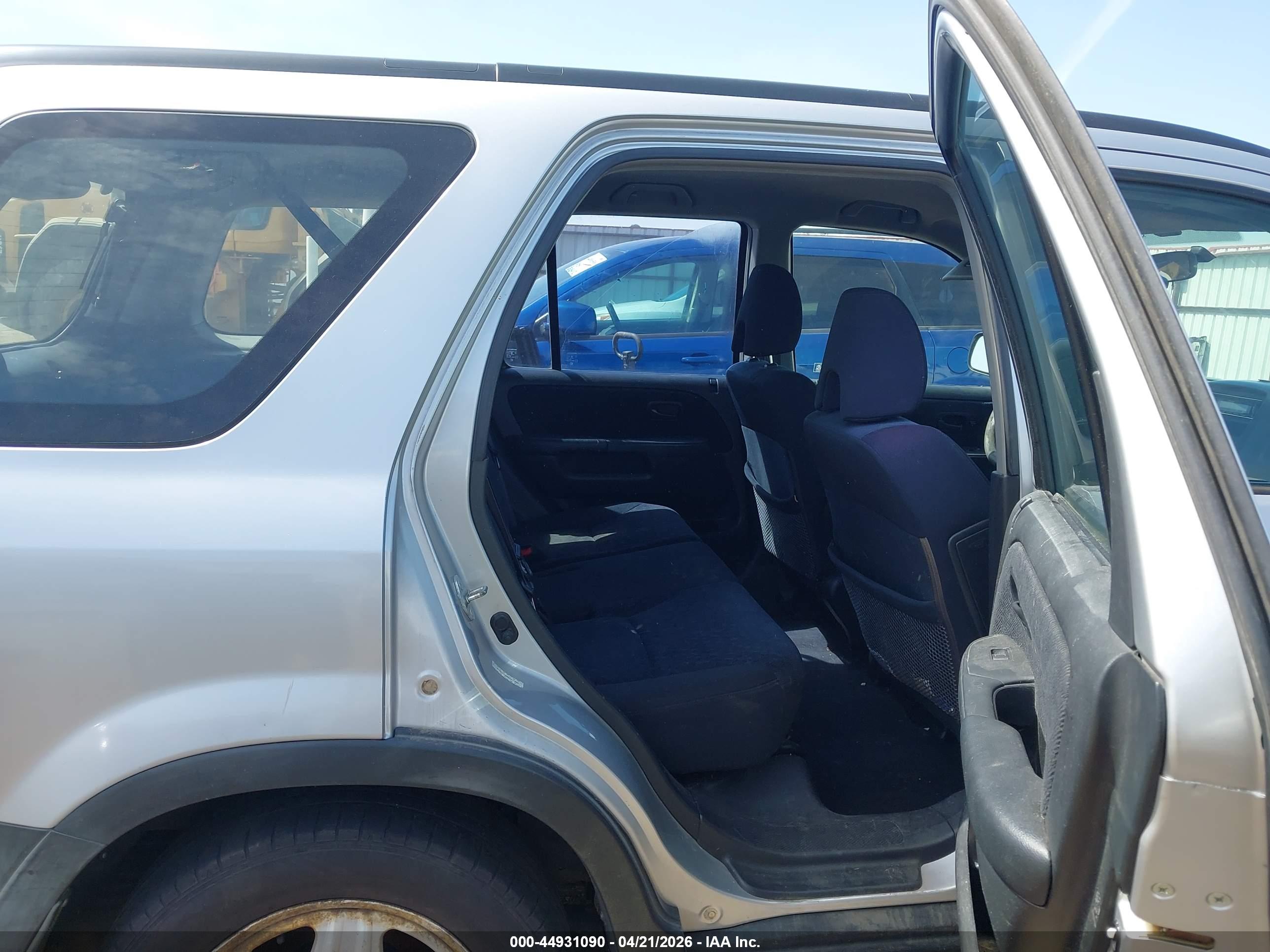 HONDA CR-V image 8