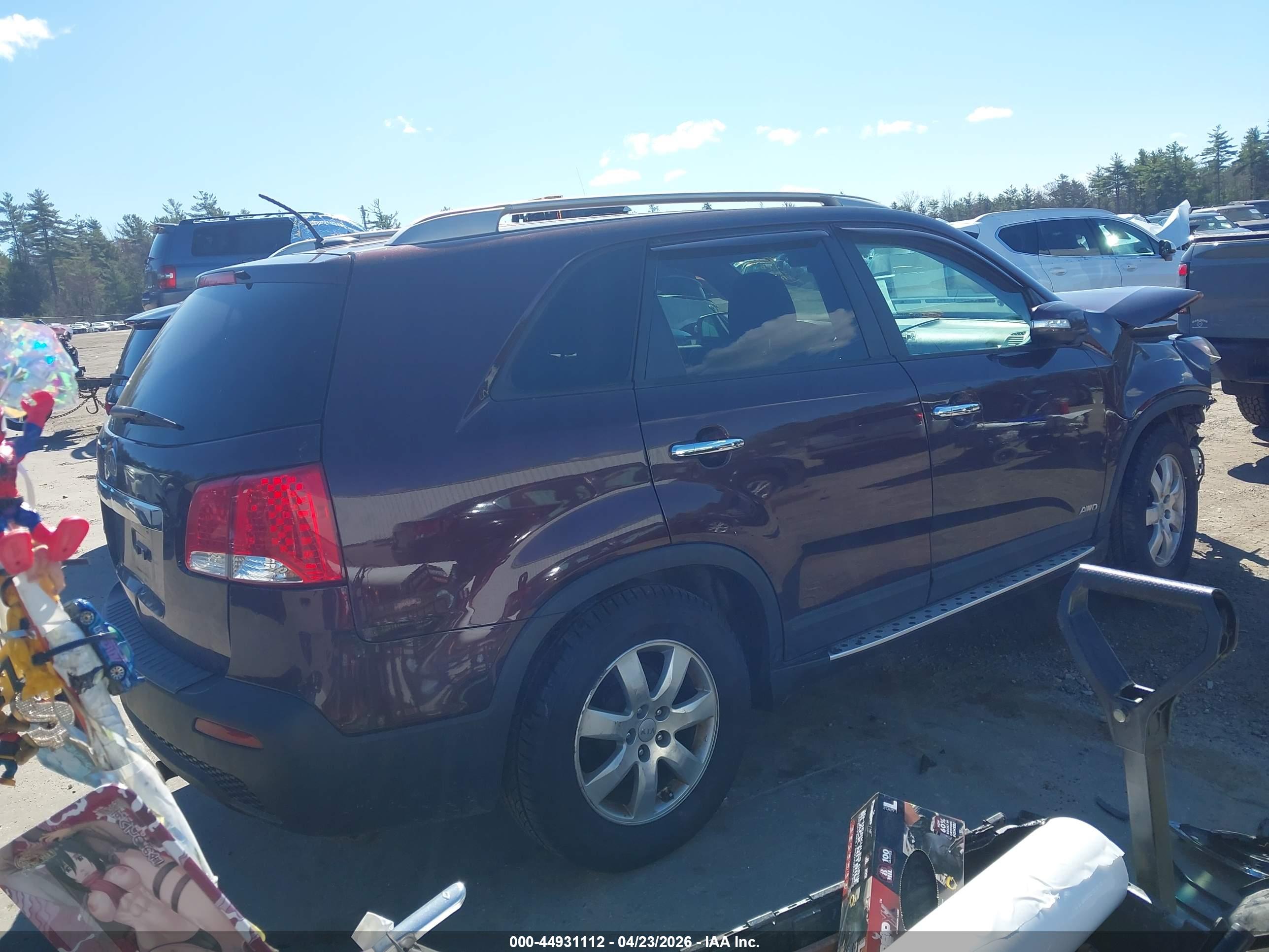 KIA SORENTO image 4