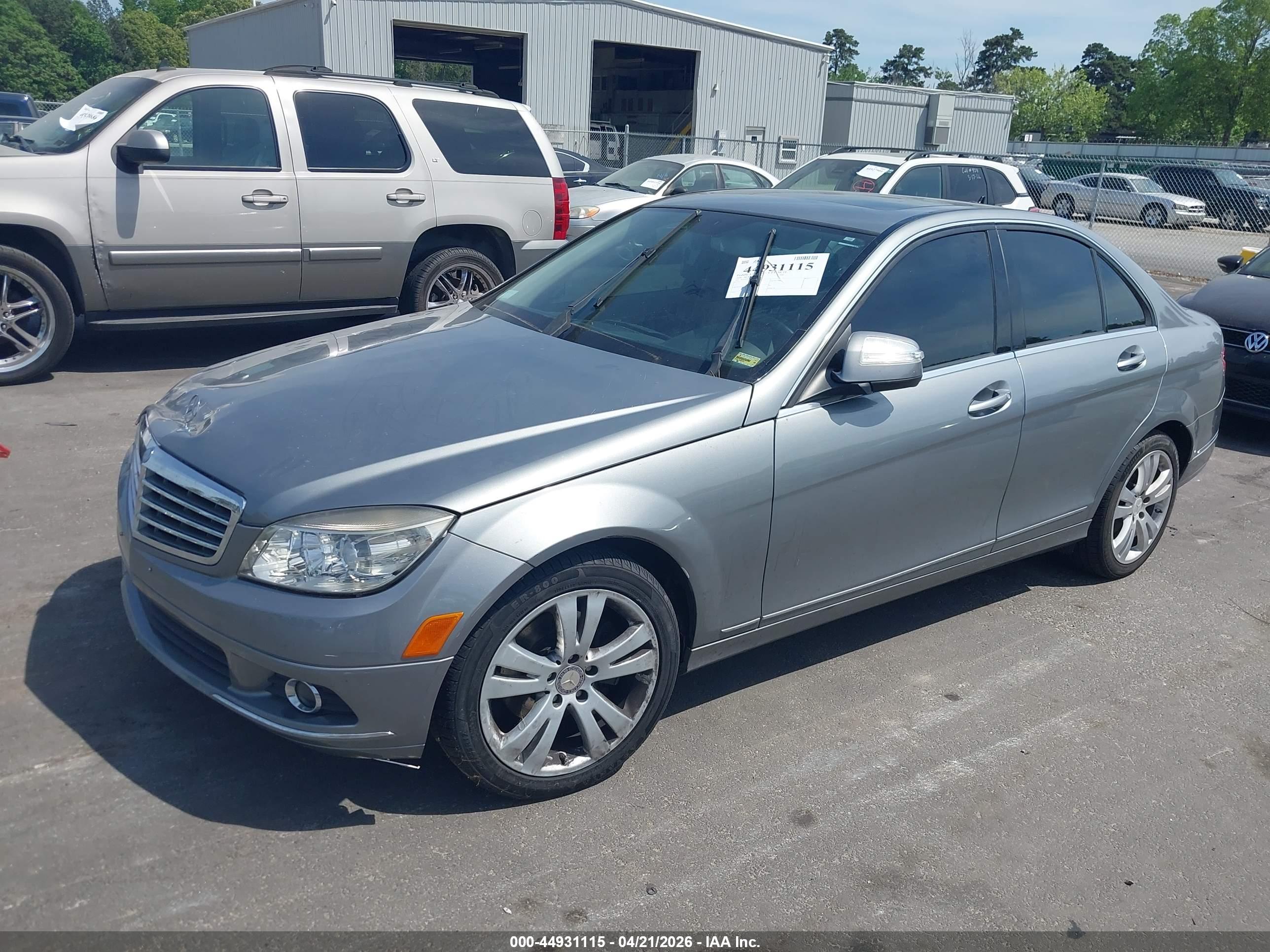 MERCEDES-BENZ C image 2