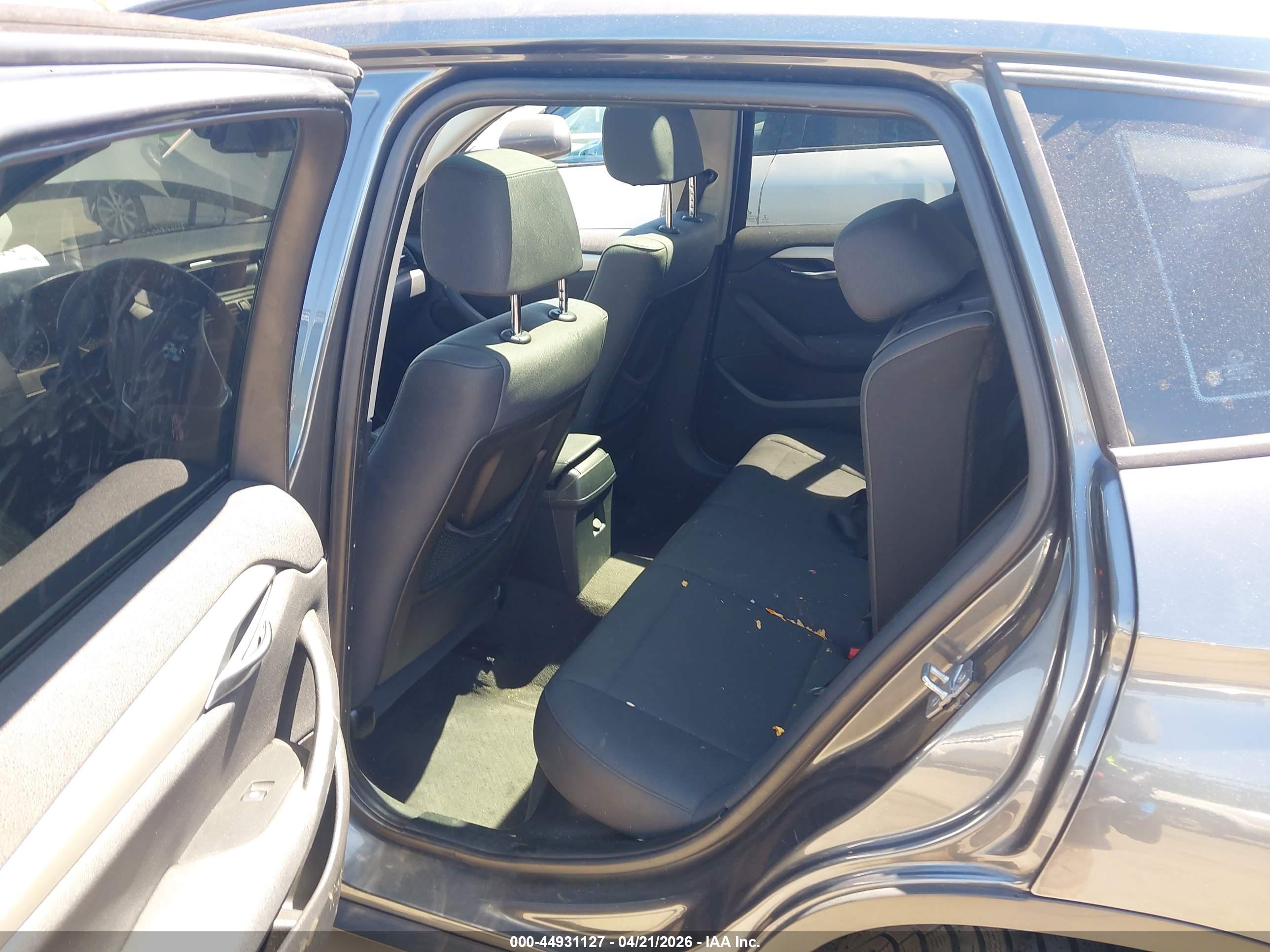 BMW X1 image 8