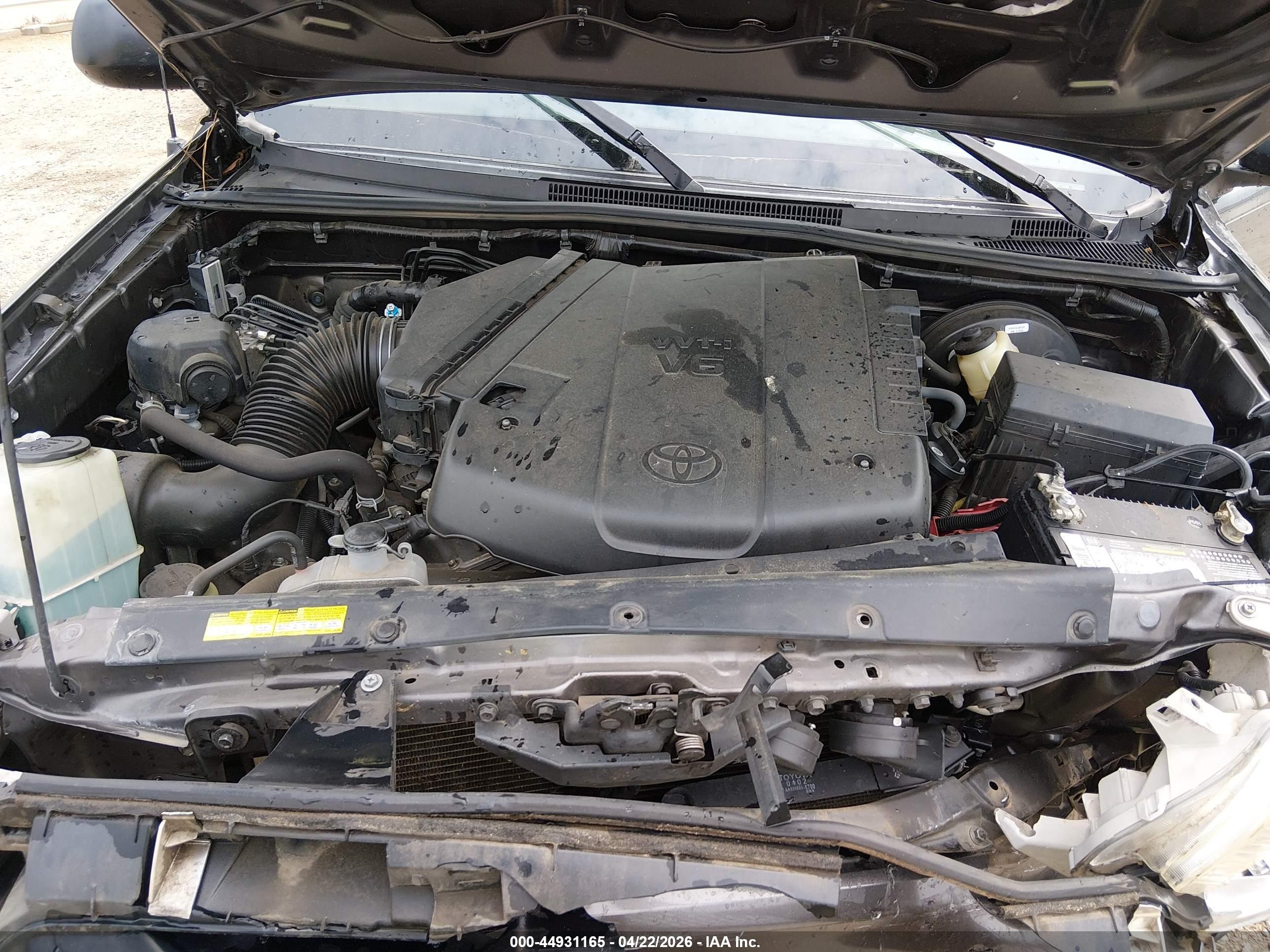 TOYOTA TACOMA image 10