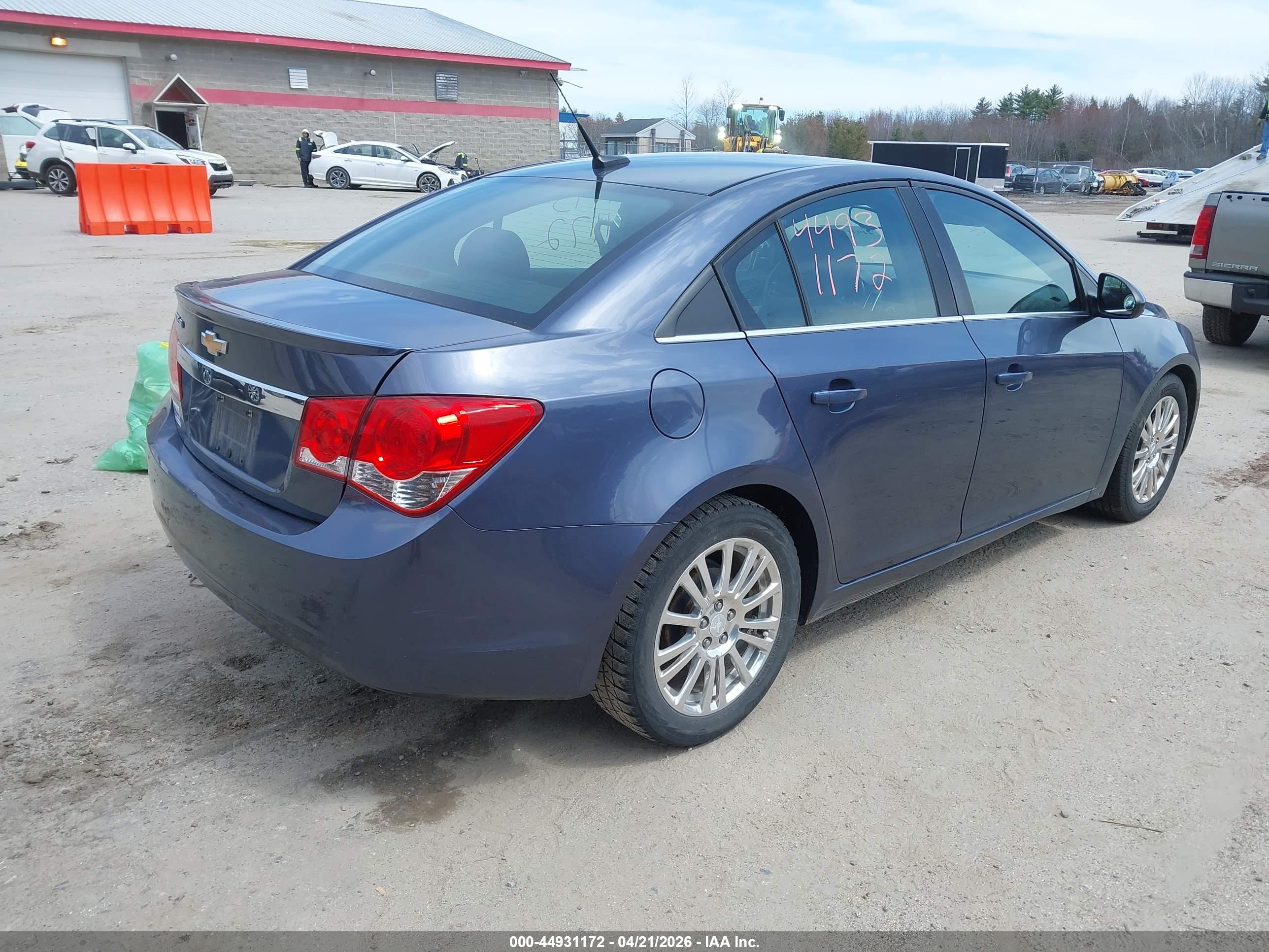 CHEVROLET CRUZE image 4