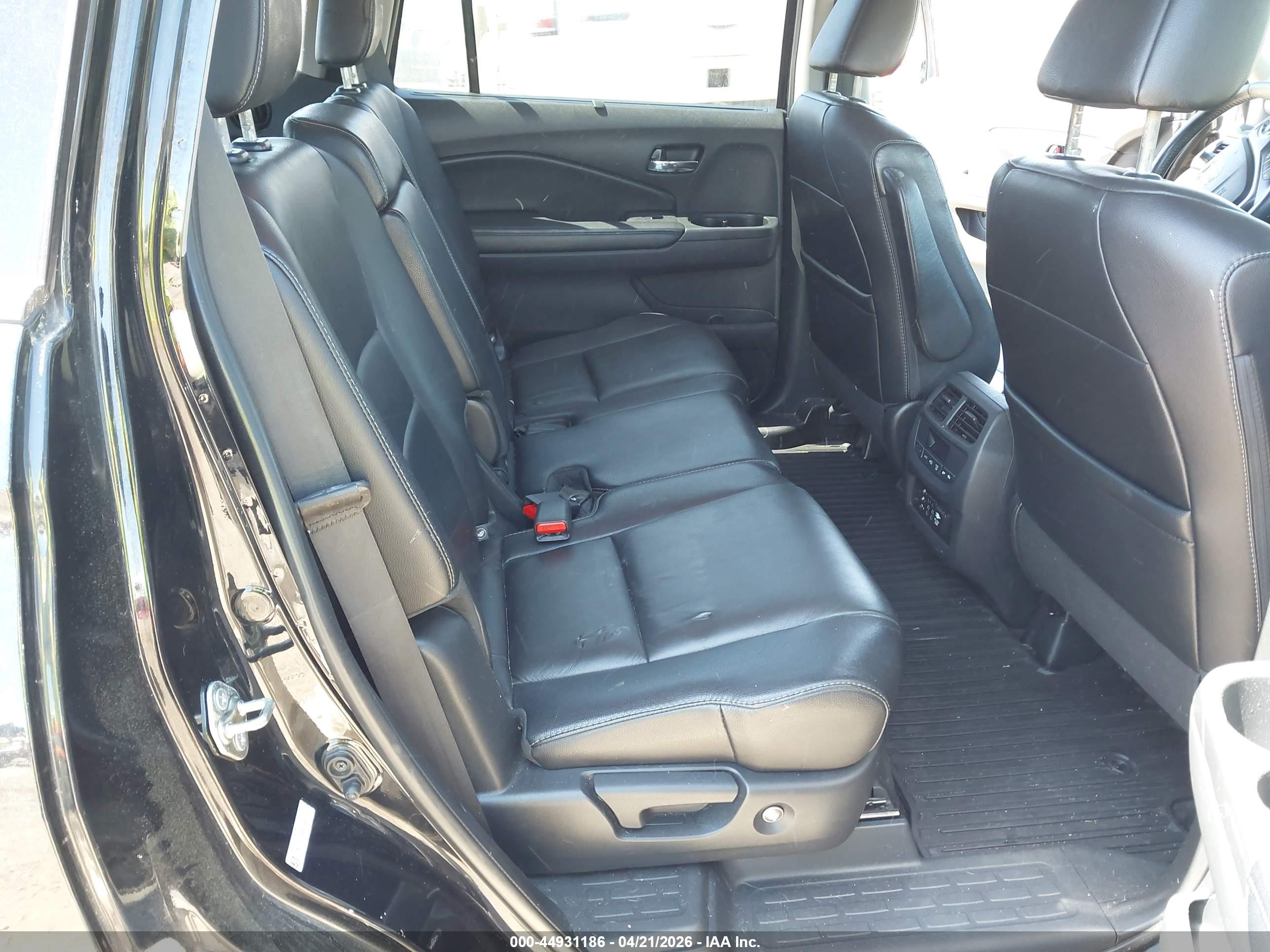 HONDA PILOT image 8