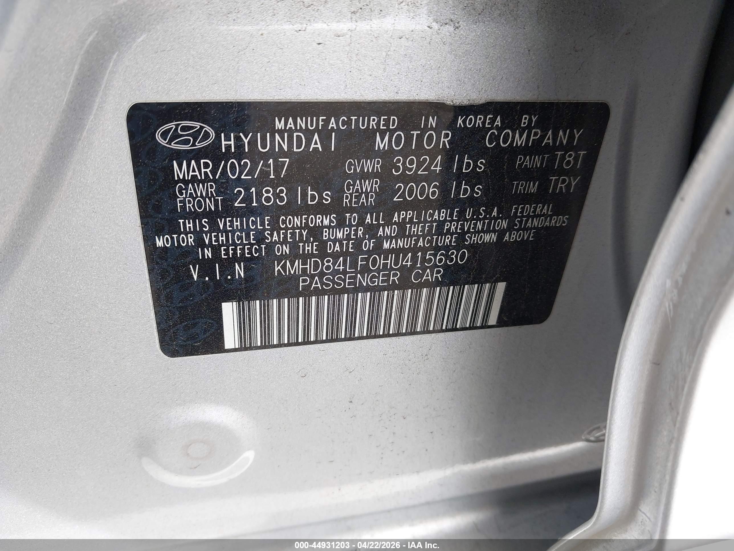 HYUNDAI ELANTRA image 9
