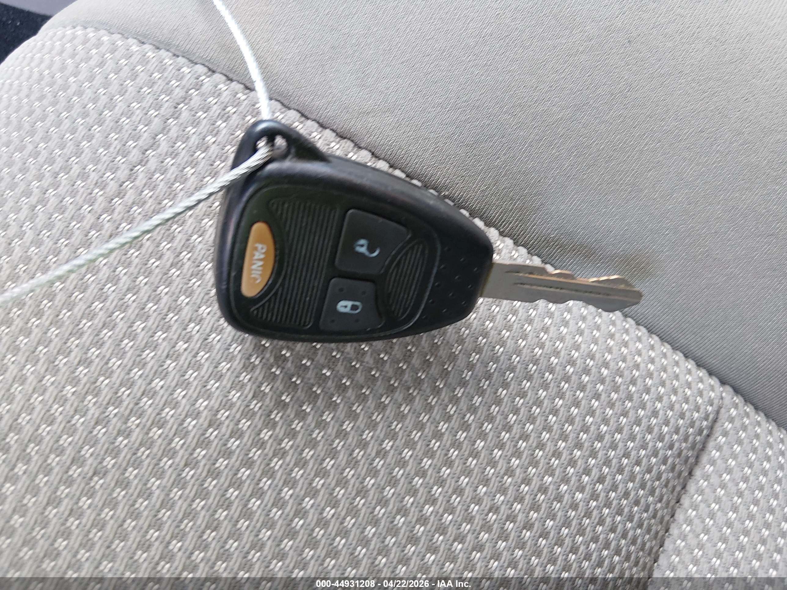 DODGE CALIBER image 11