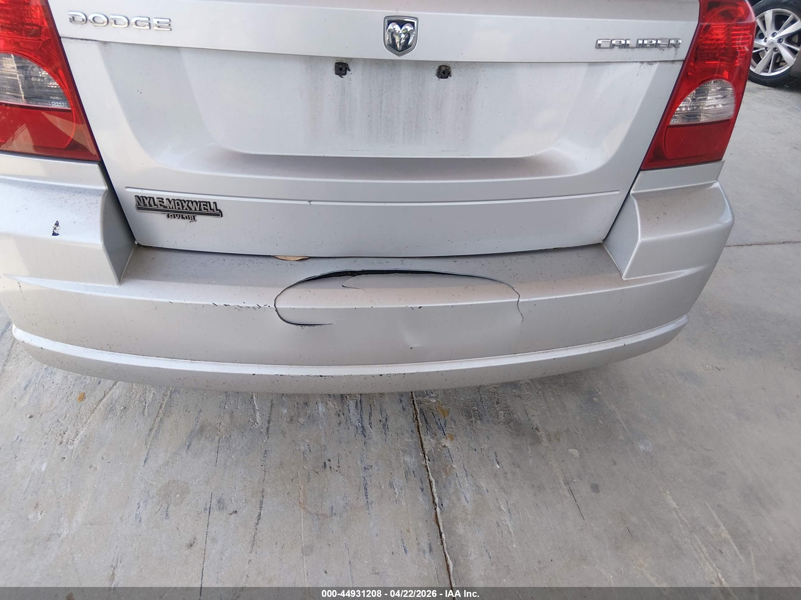 DODGE CALIBER image 6