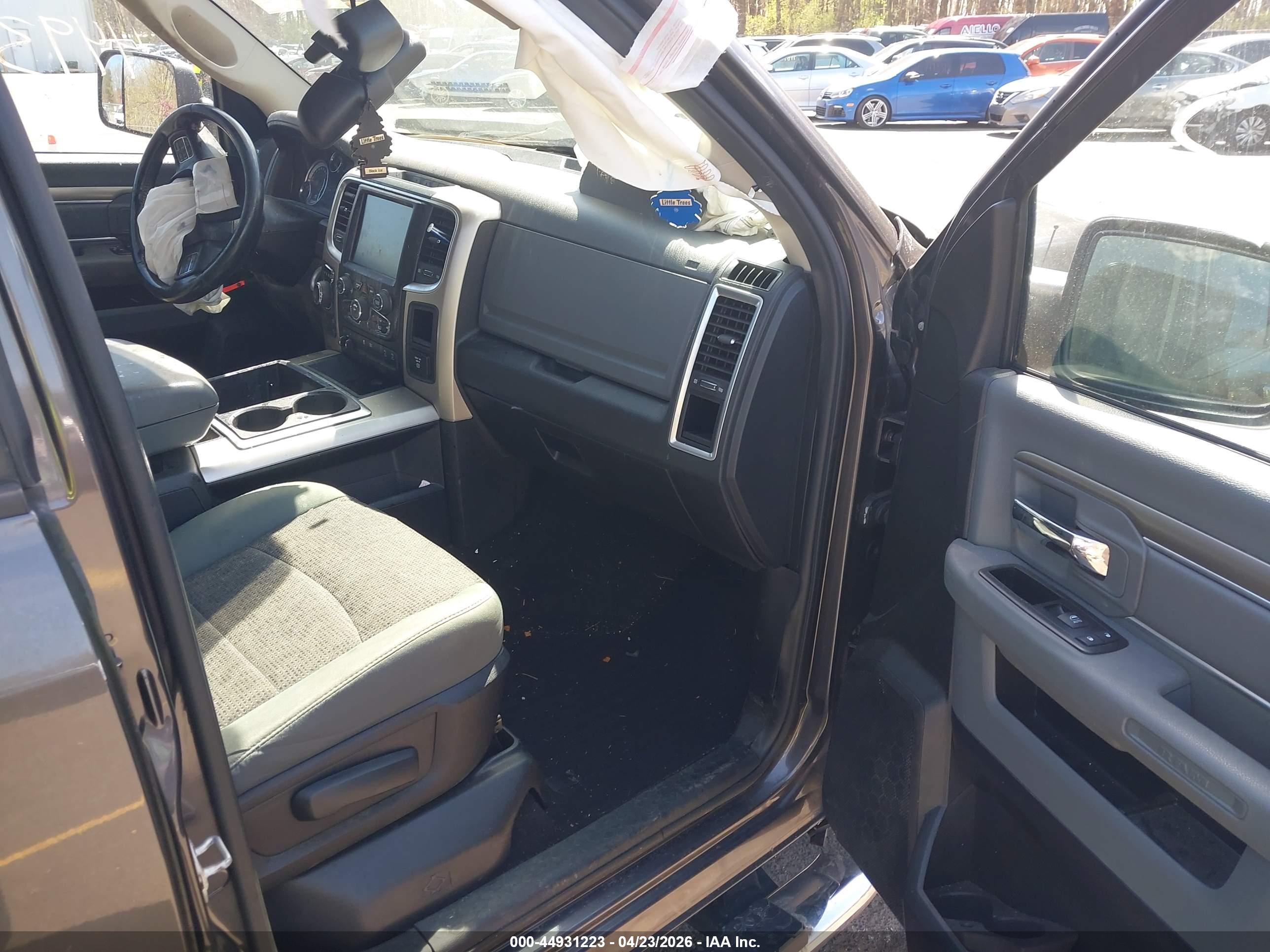 RAM 1500 image 5