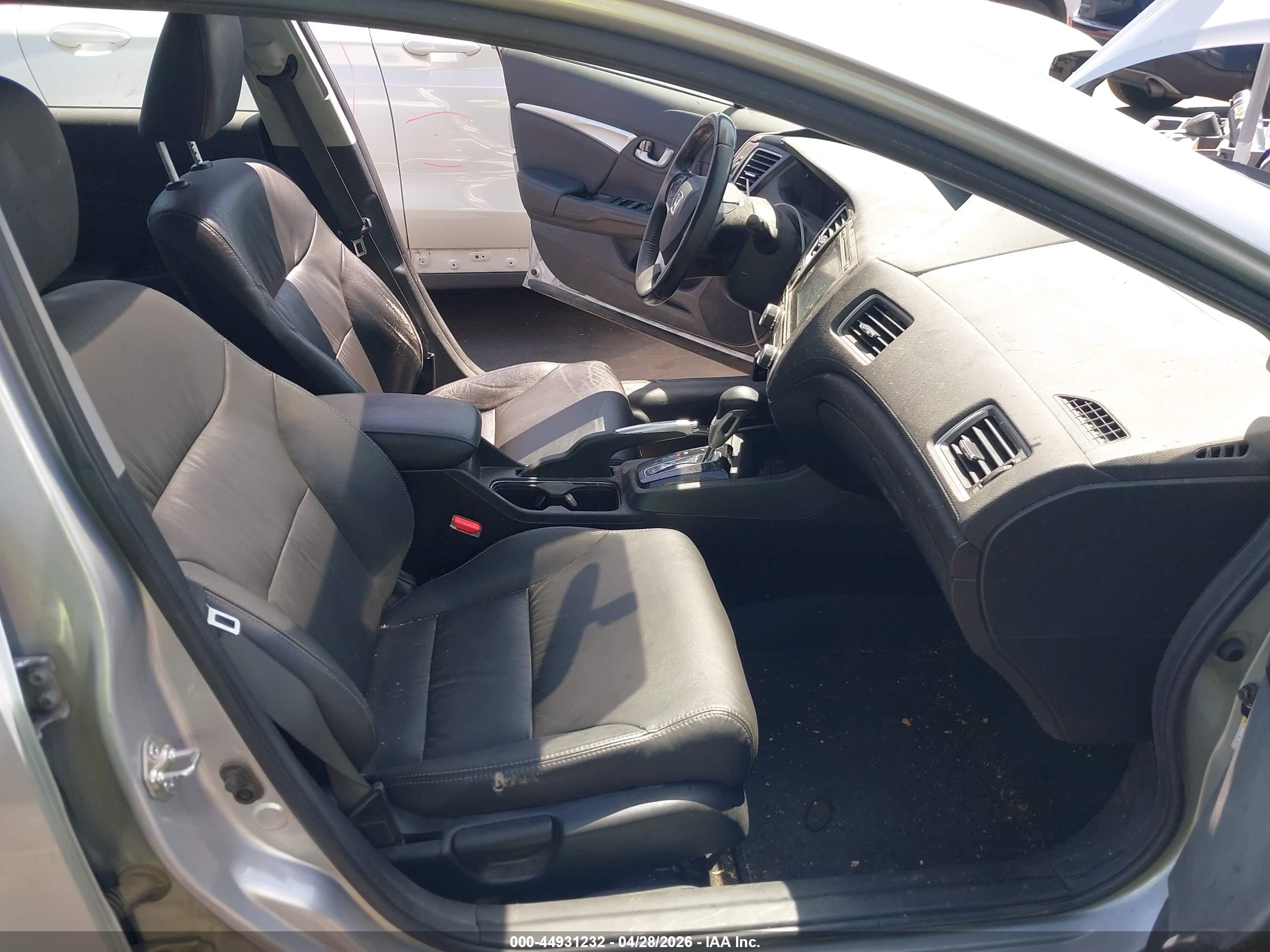 HONDA CIVIC image 5