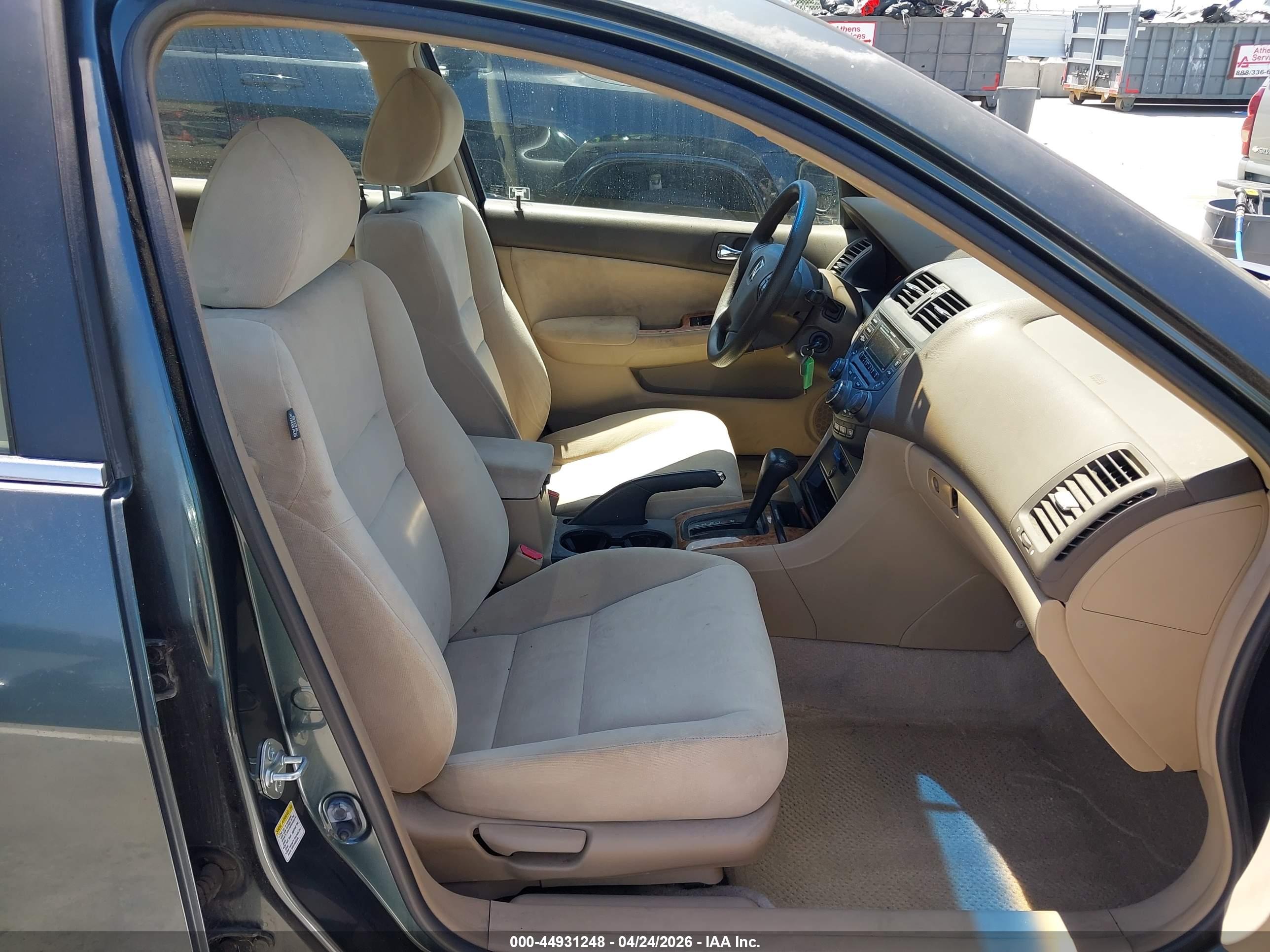 HONDA ACCORD image 5