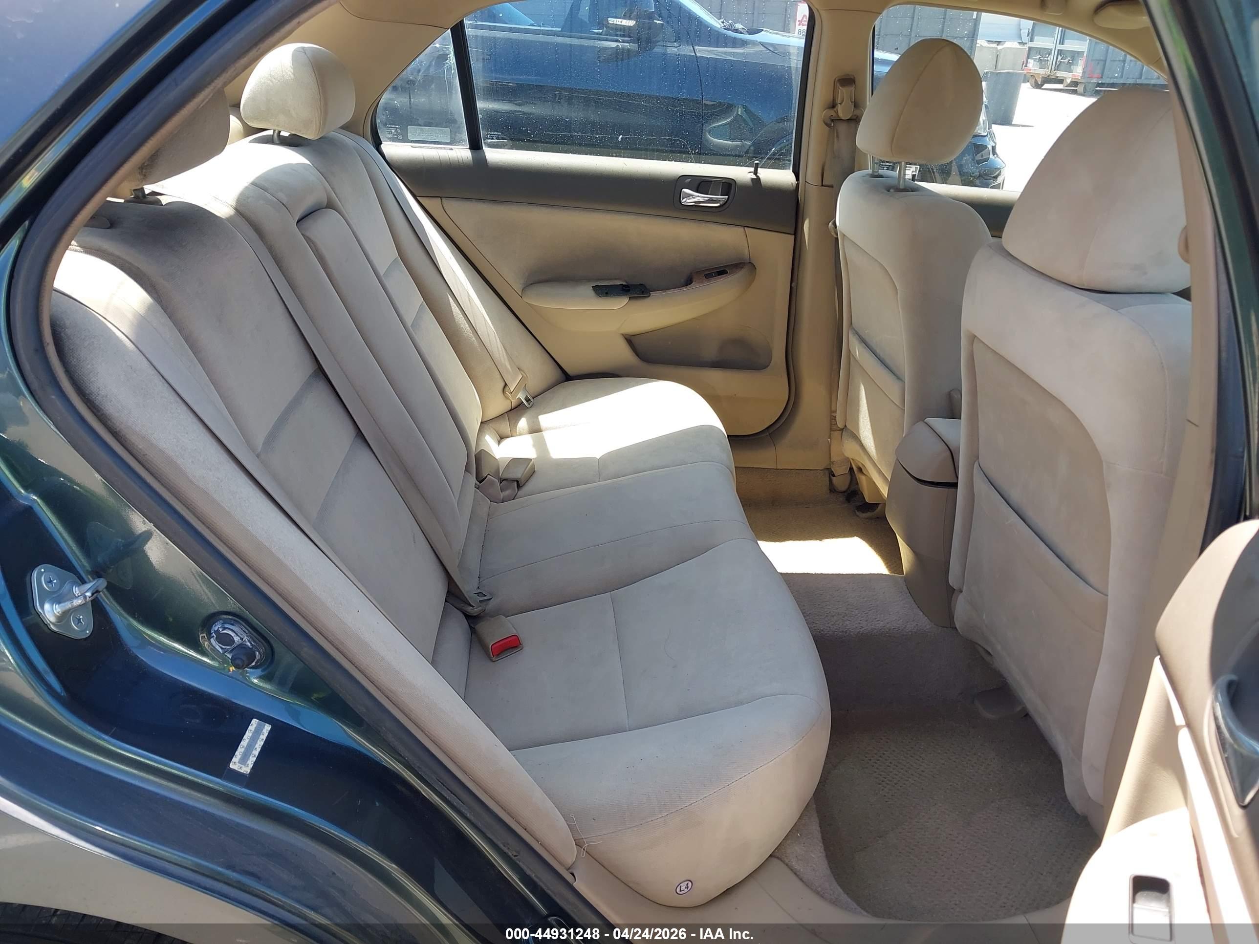 HONDA ACCORD image 8
