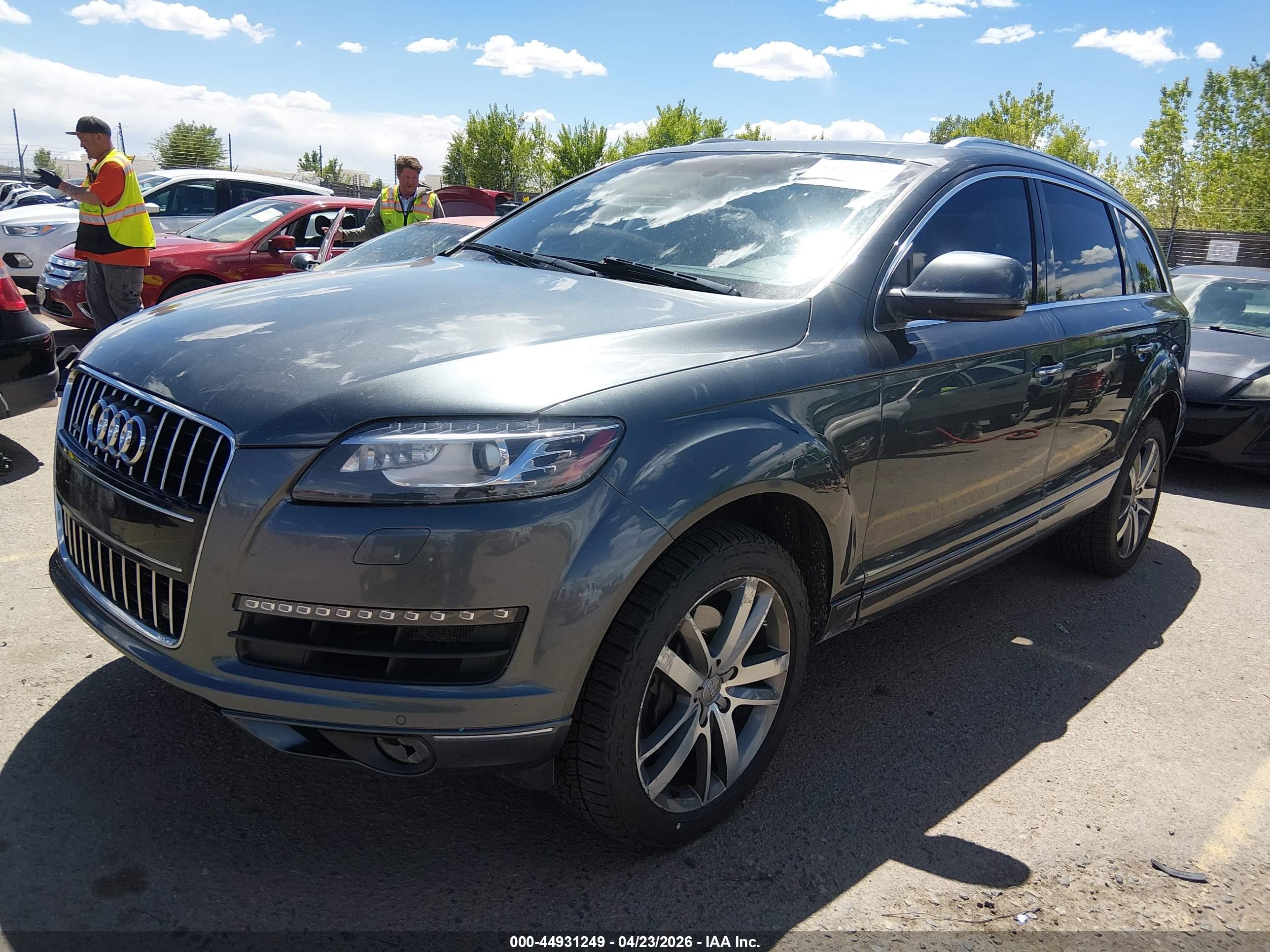 AUDI Q7 image 2