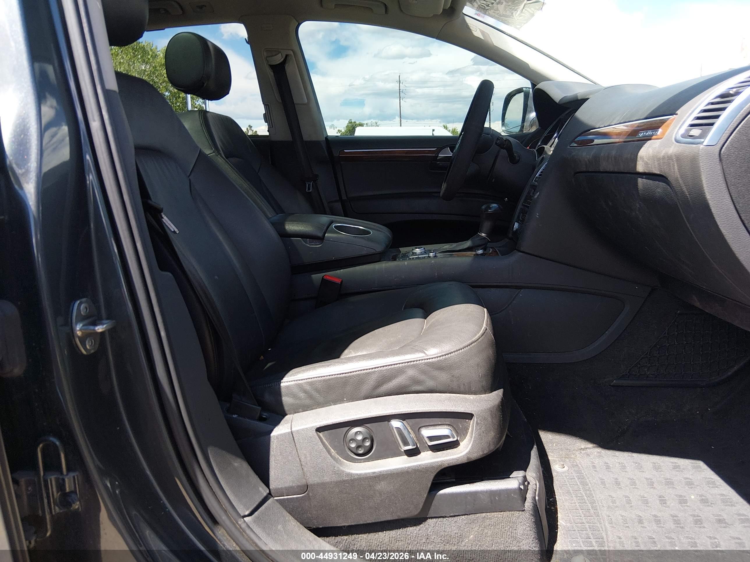 AUDI Q7 image 5