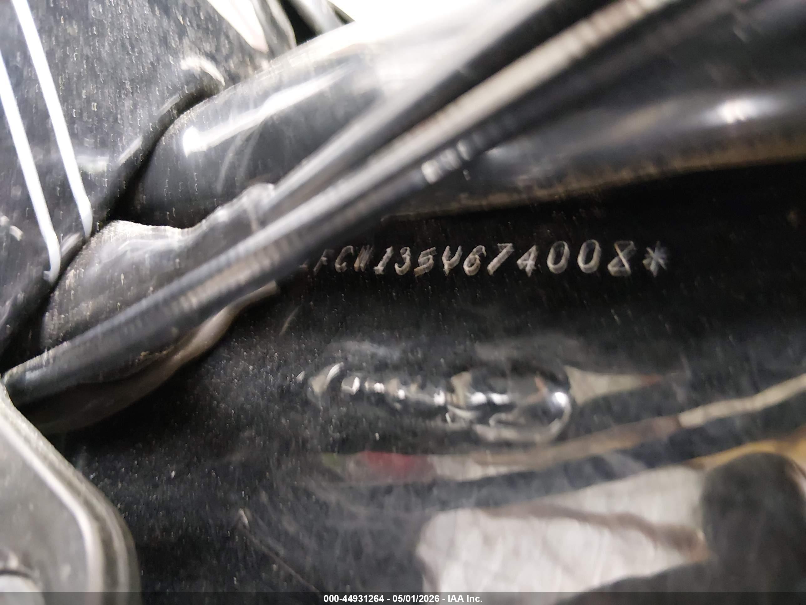 HARLEY-DAVIDSON FLHTCUI image 10