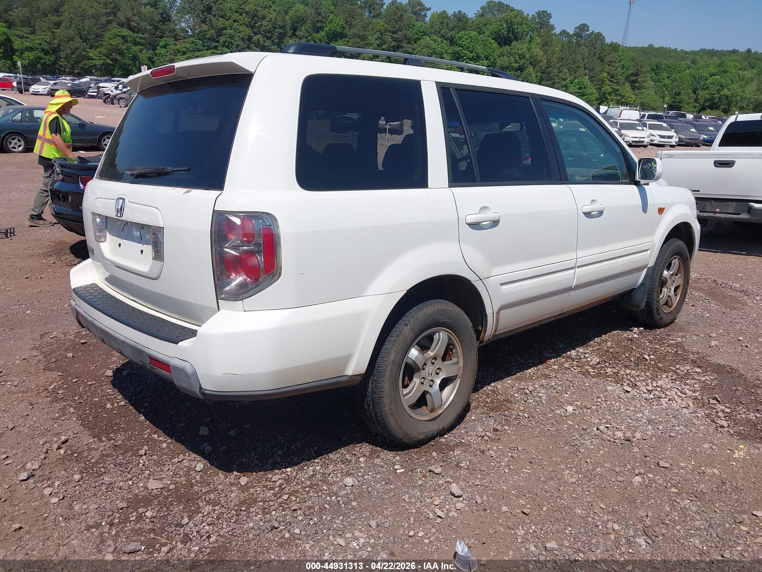 HONDA PILOT image 4