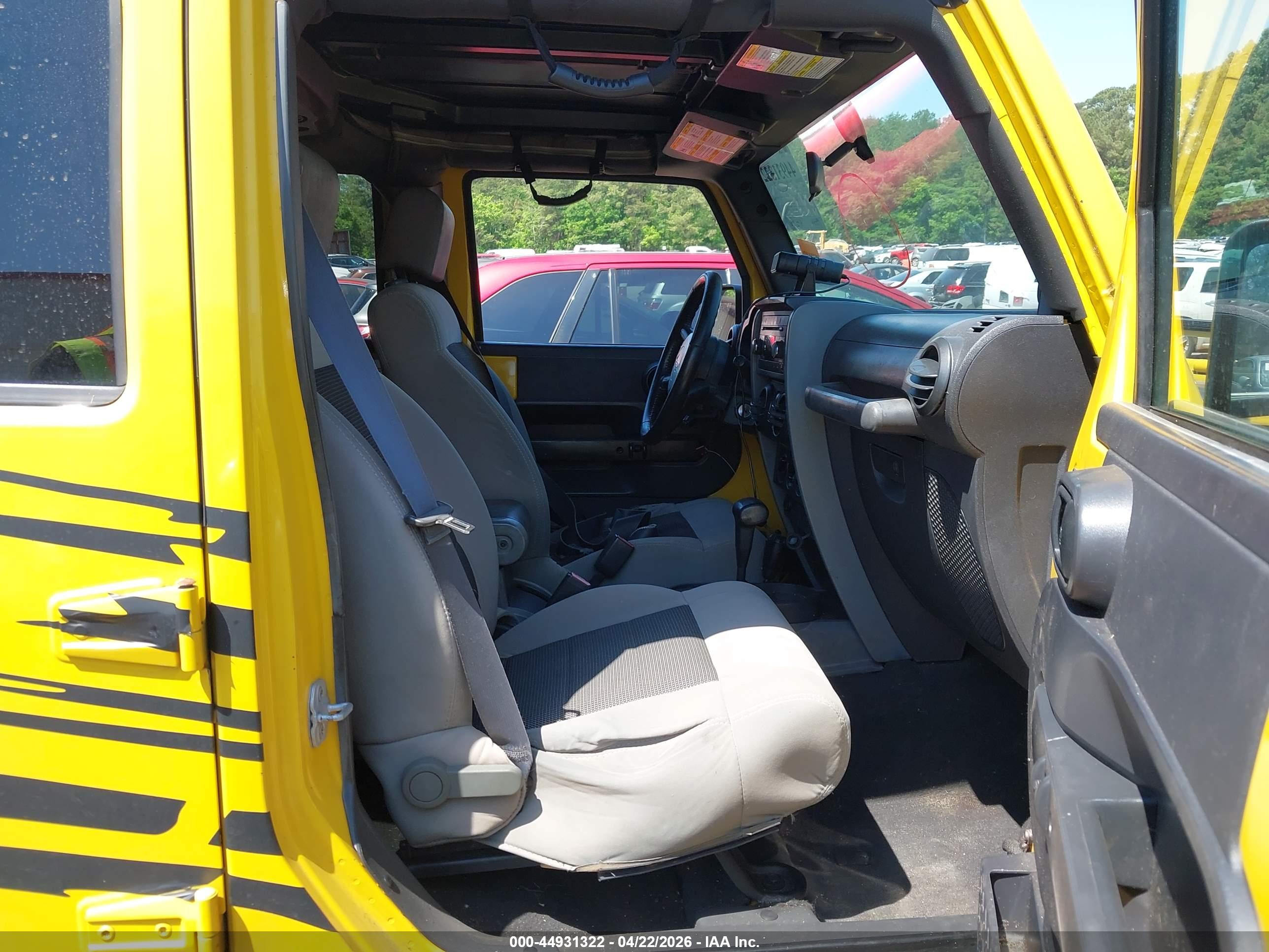 JEEP WRANGLER image 5