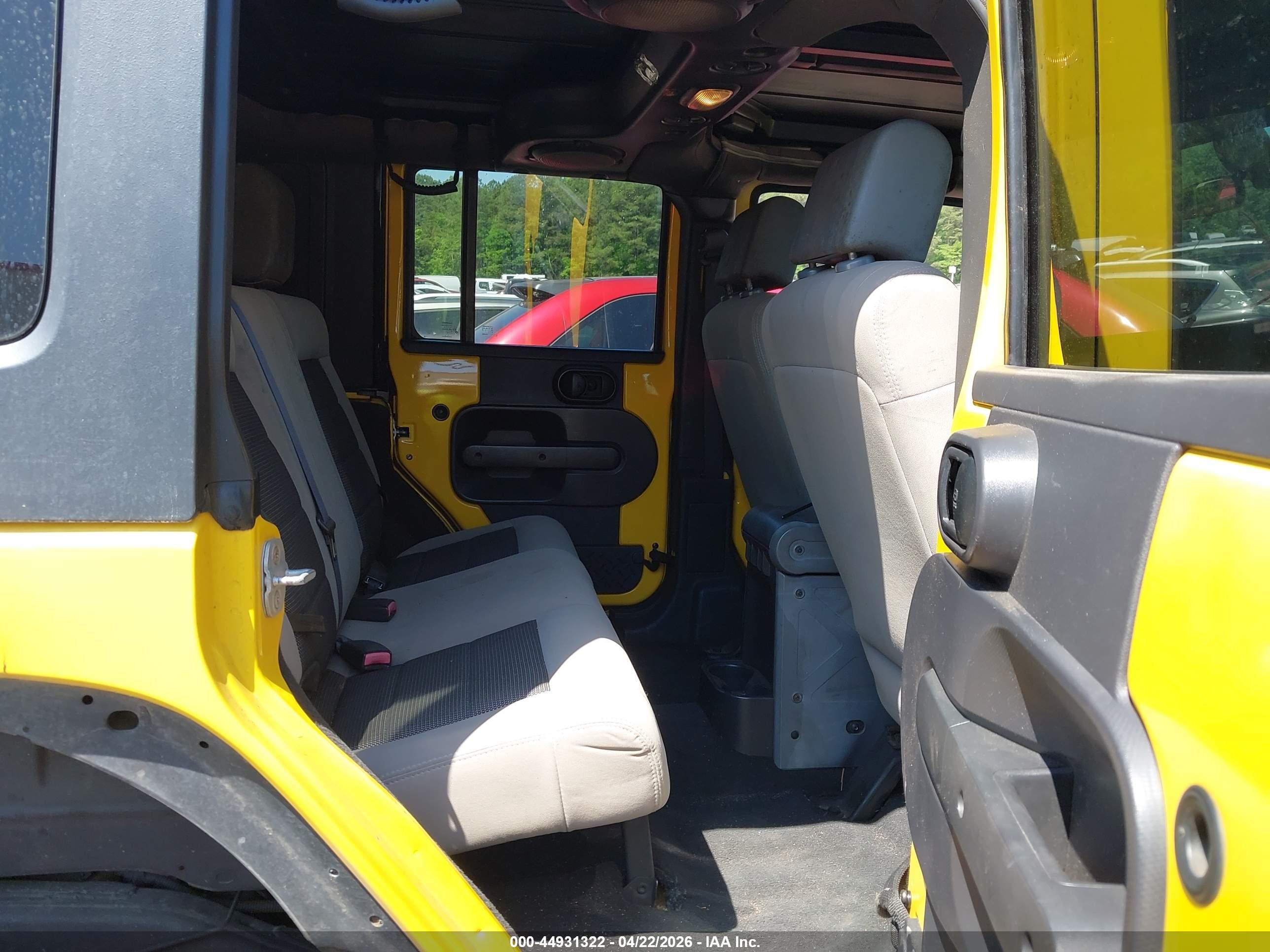 JEEP WRANGLER image 8
