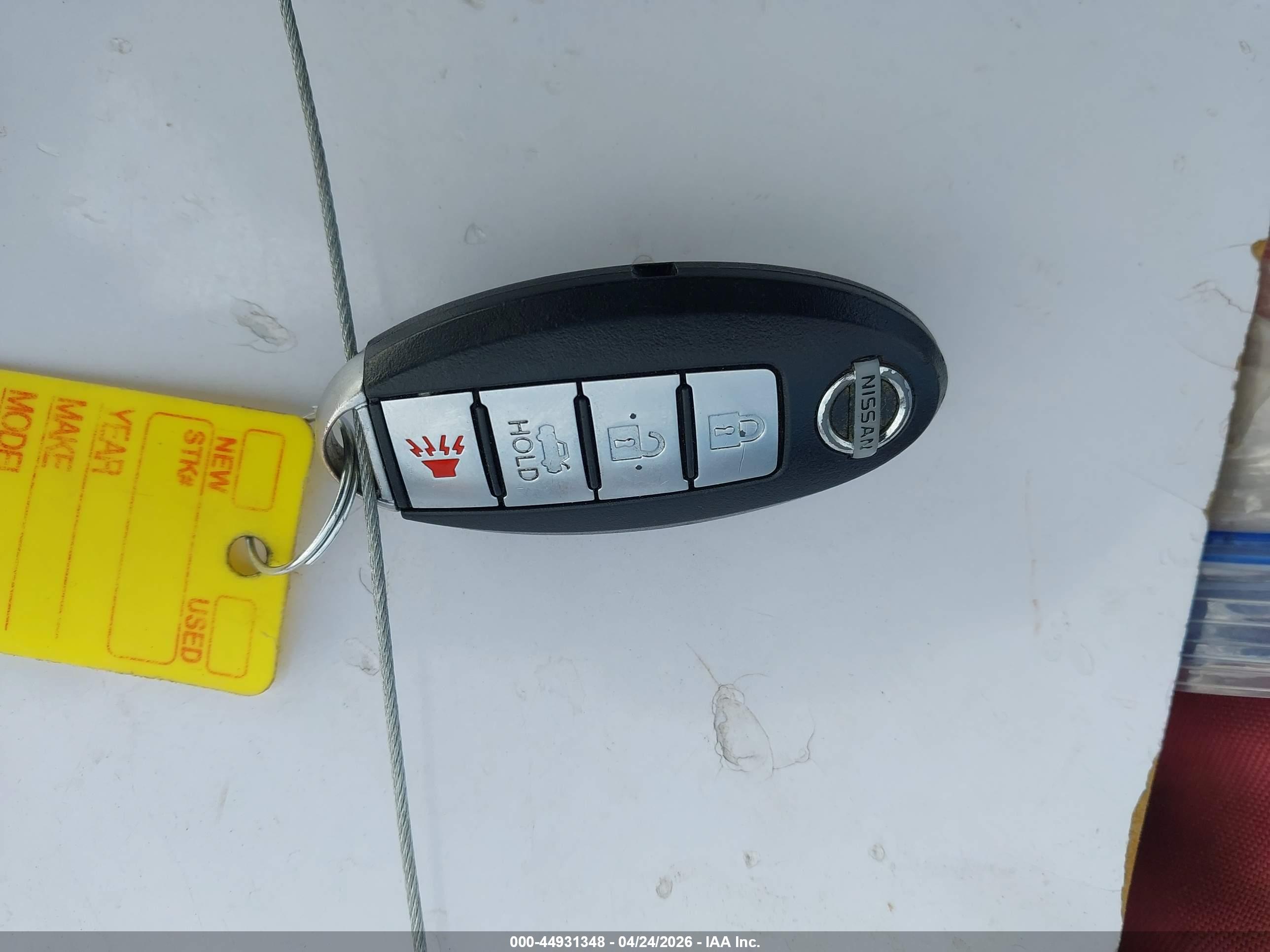 NISSAN MURANO image 11