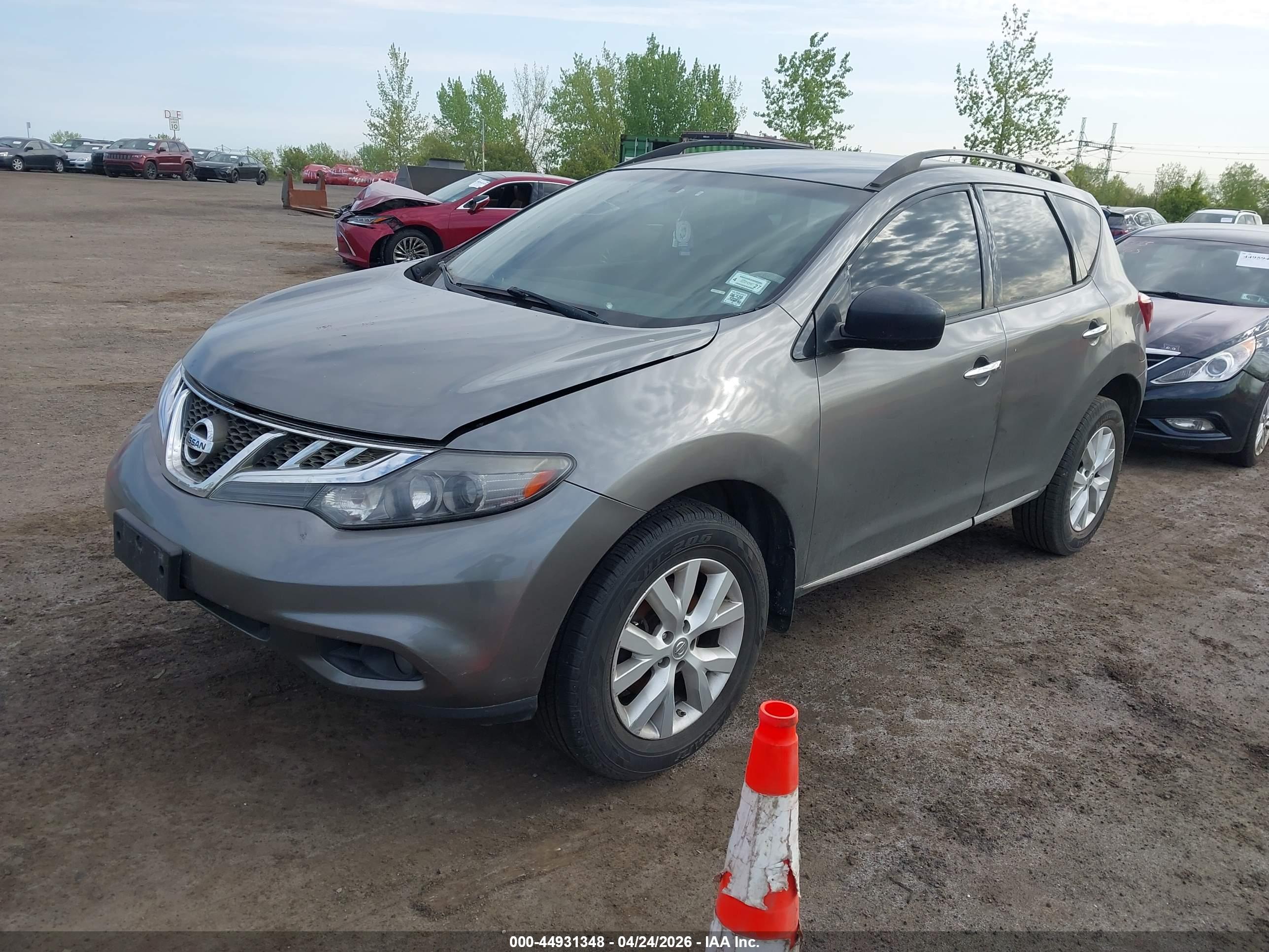 NISSAN MURANO image 2