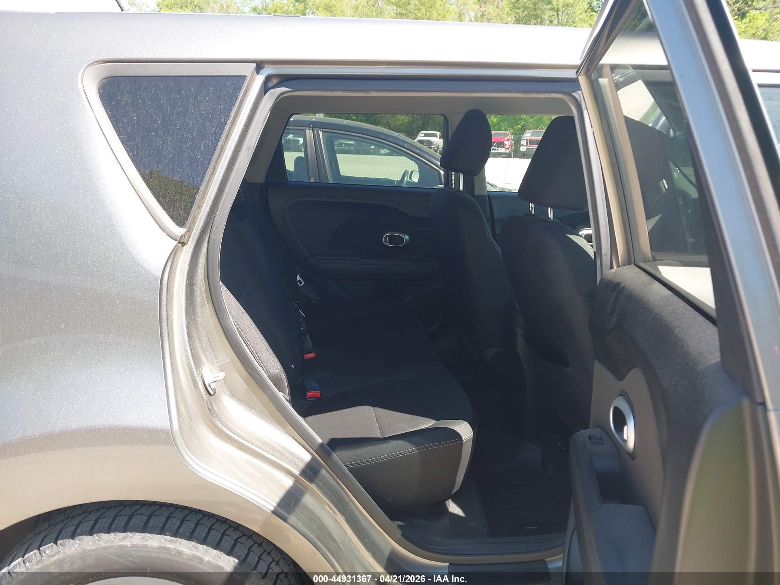 KIA SOUL image 8