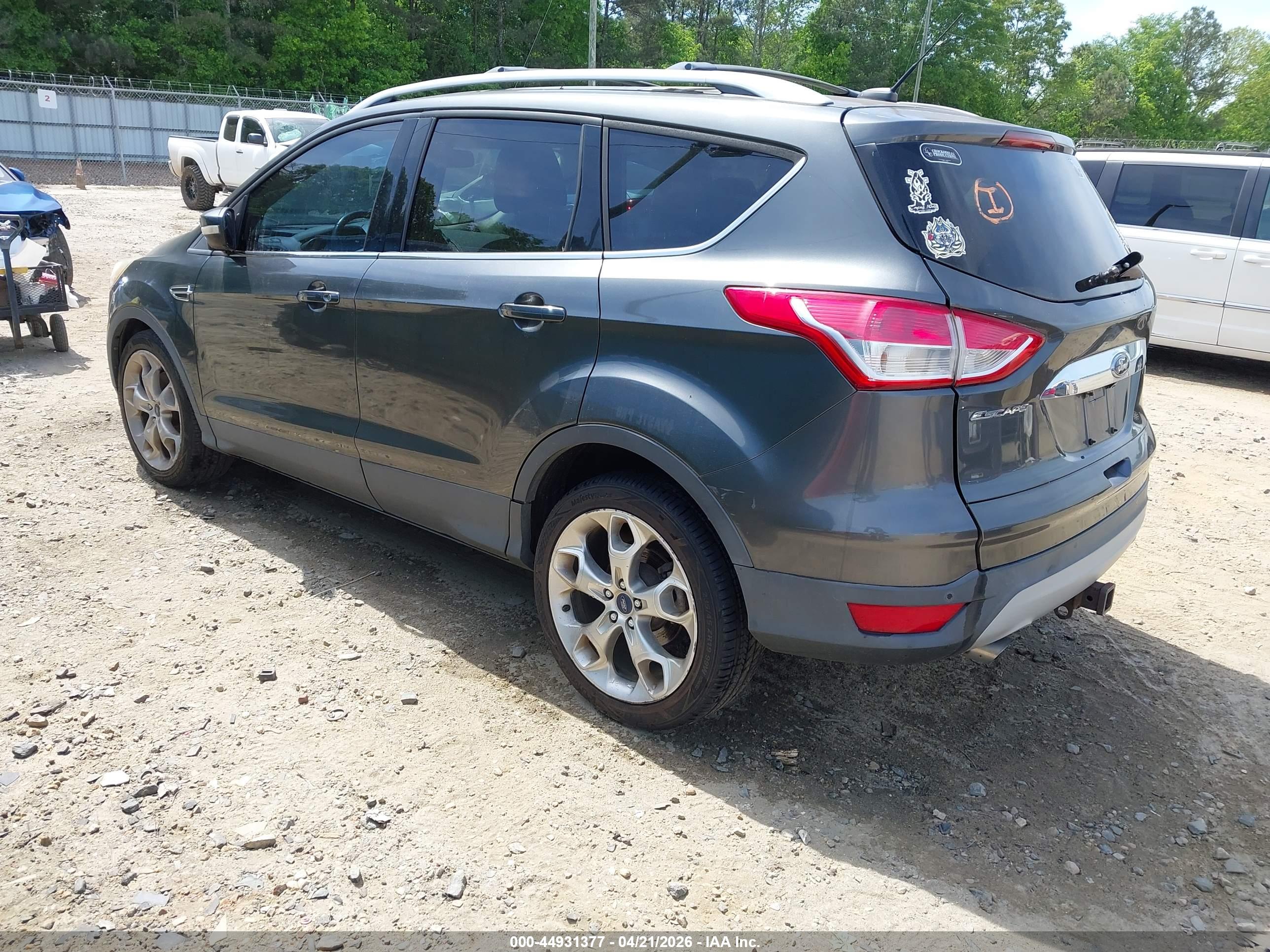 FORD ESCAPE image 3