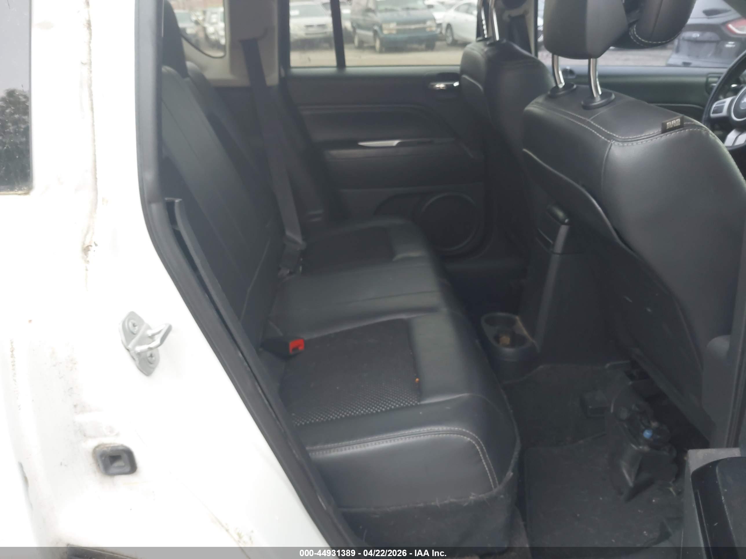 JEEP COMPASS image 8