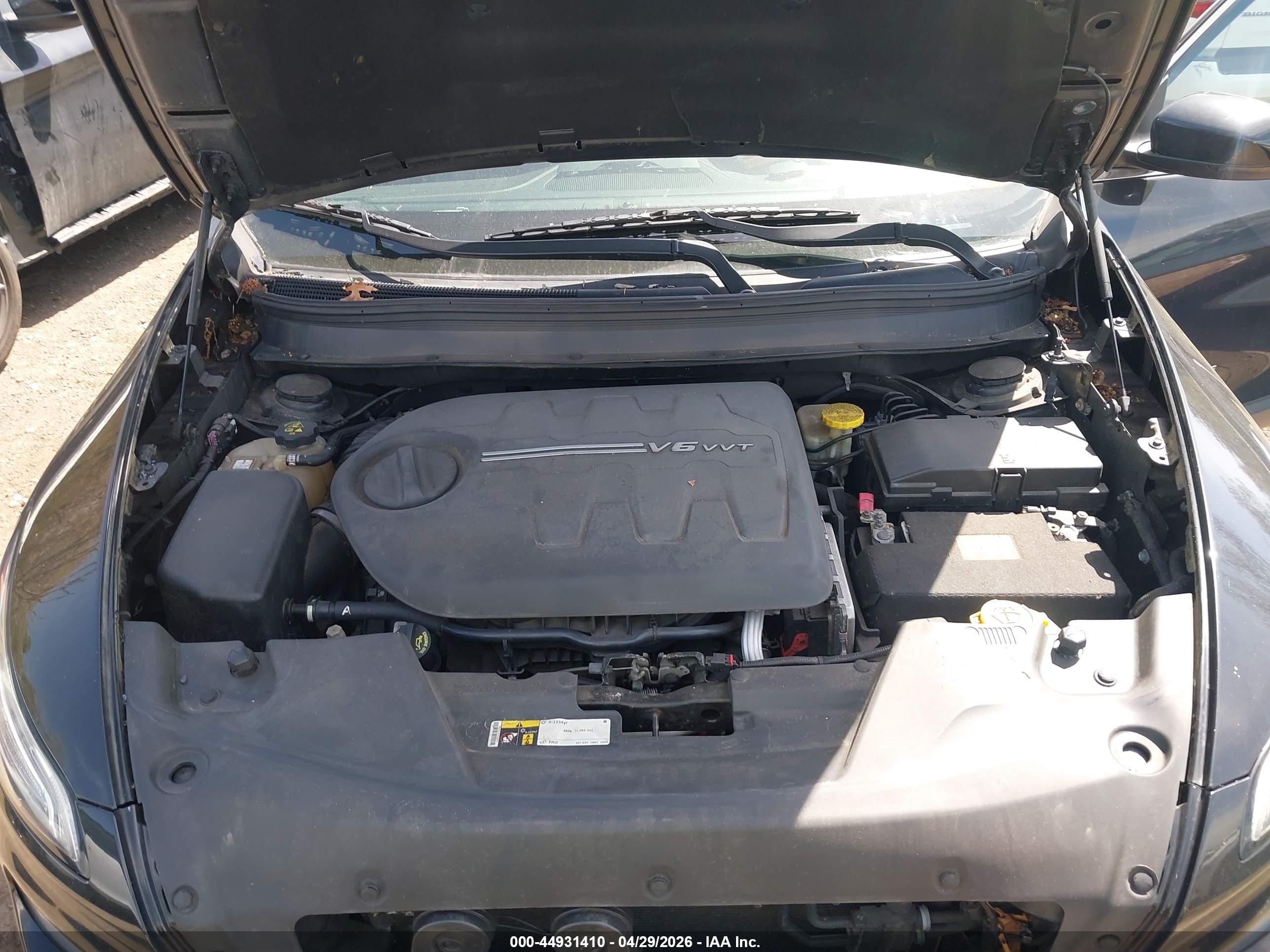 JEEP CHEROKEE image 10