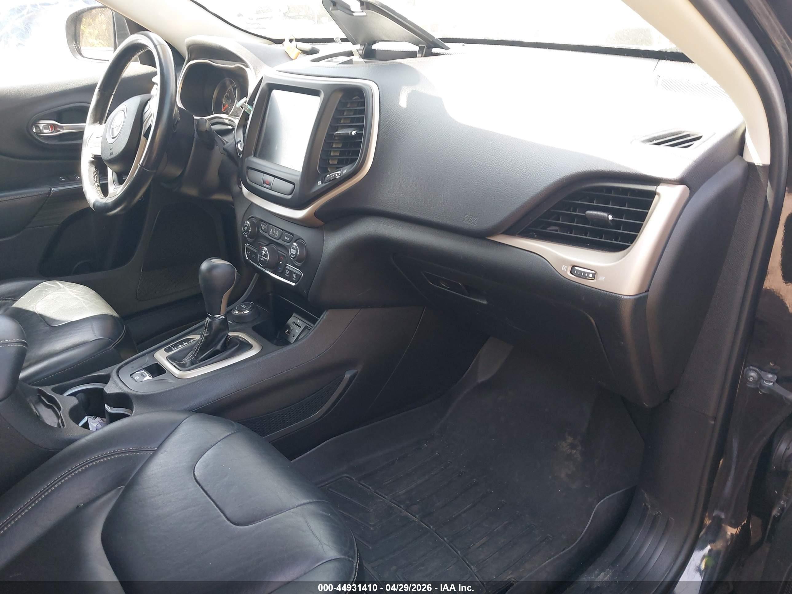 JEEP CHEROKEE image 5
