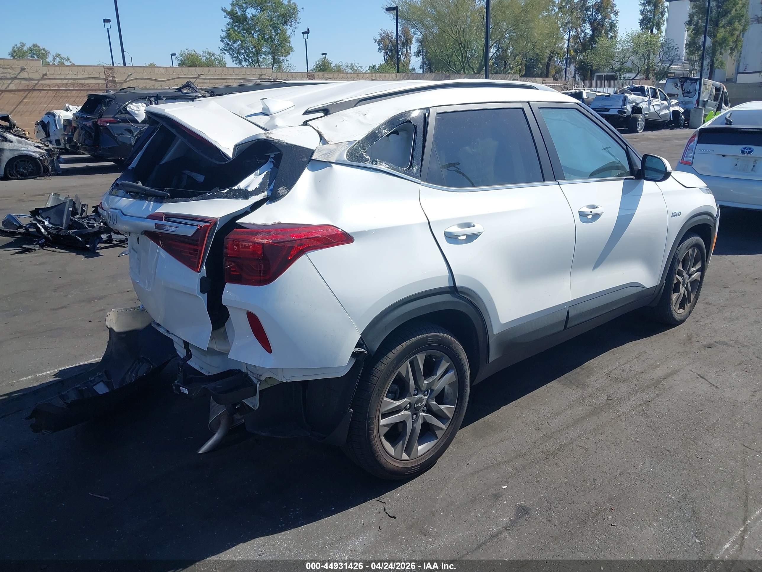 KIA SELTOS image 4