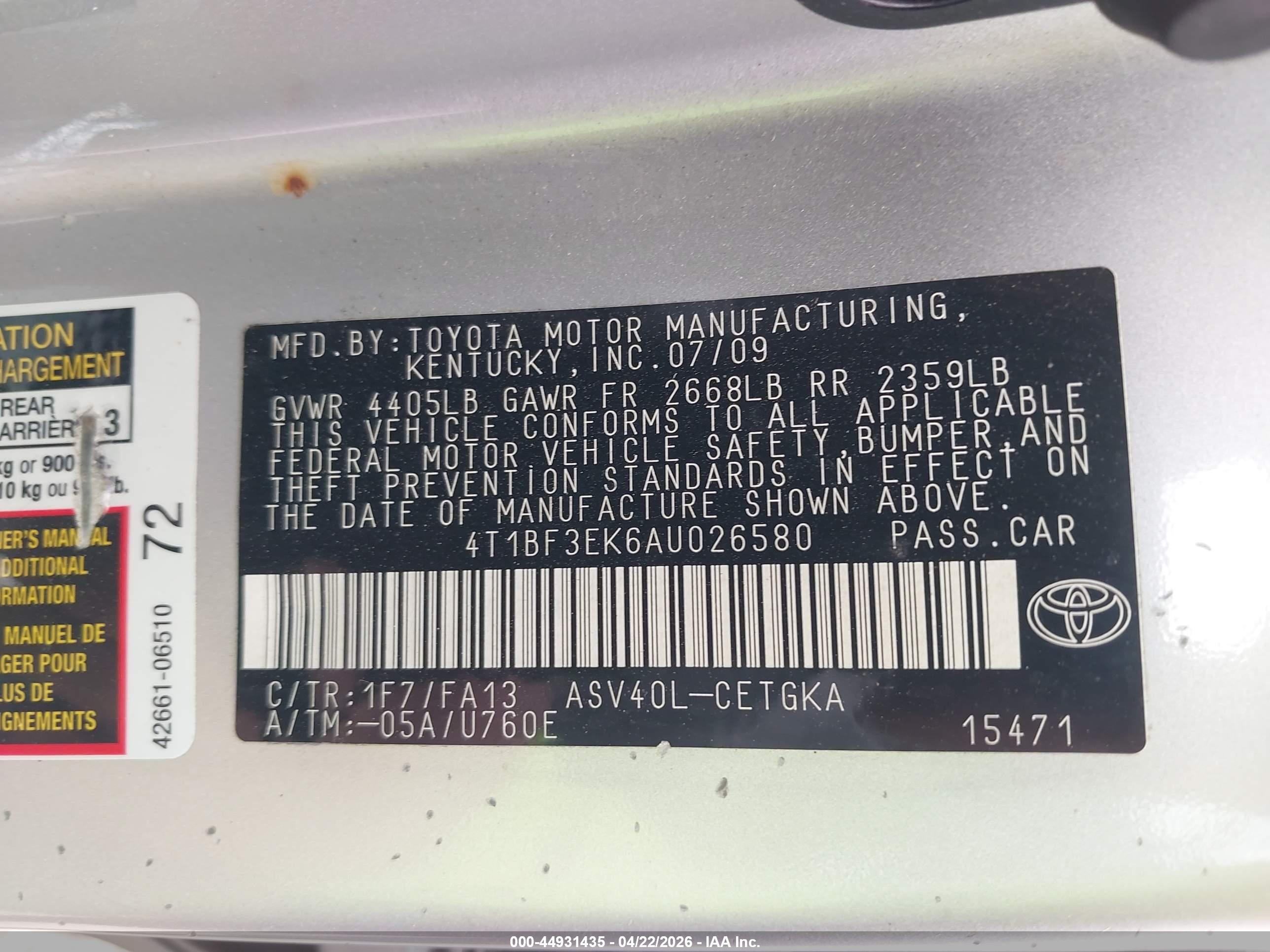 TOYOTA CAMRY image 9