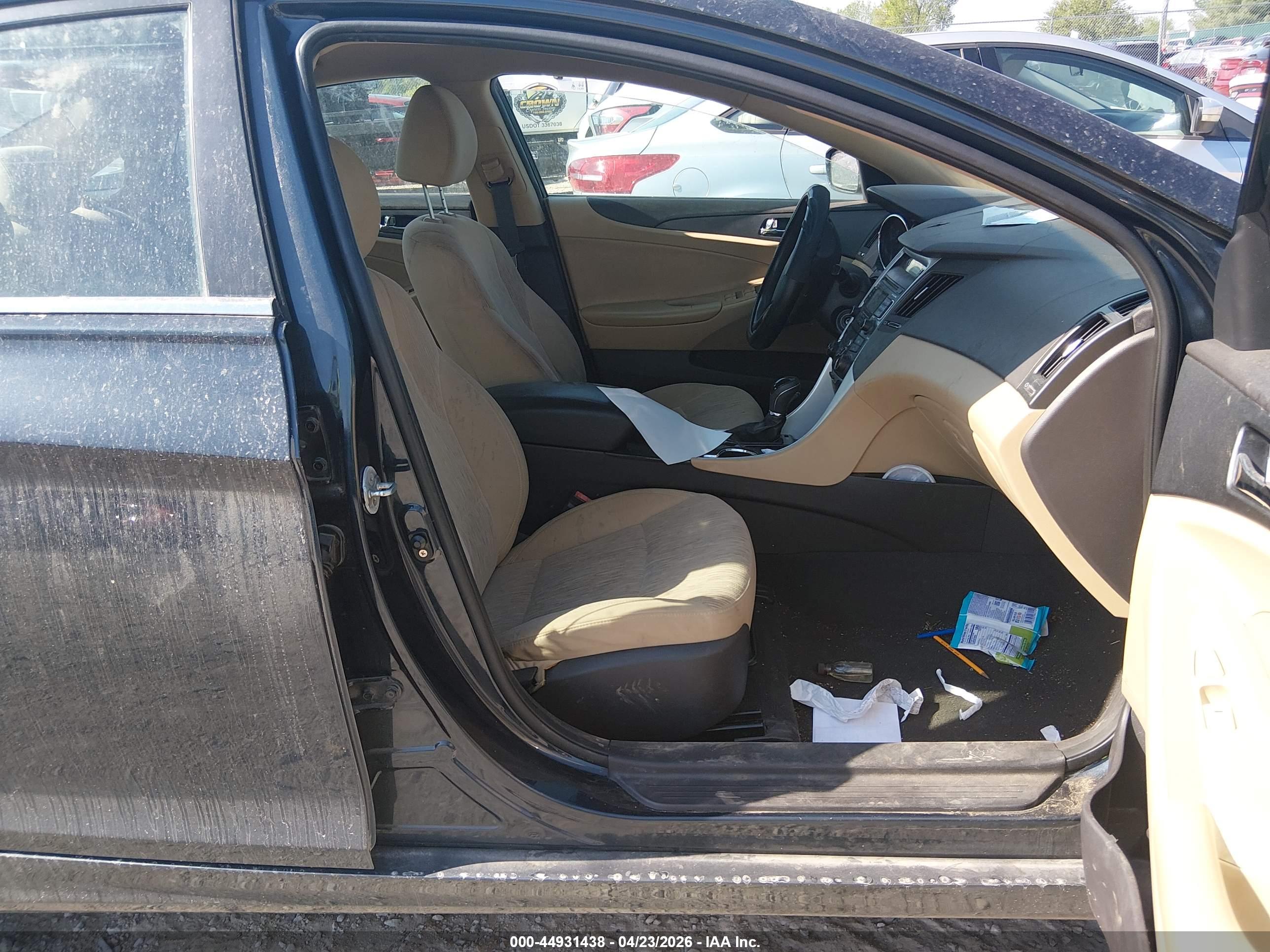 HYUNDAI SONATA image 5