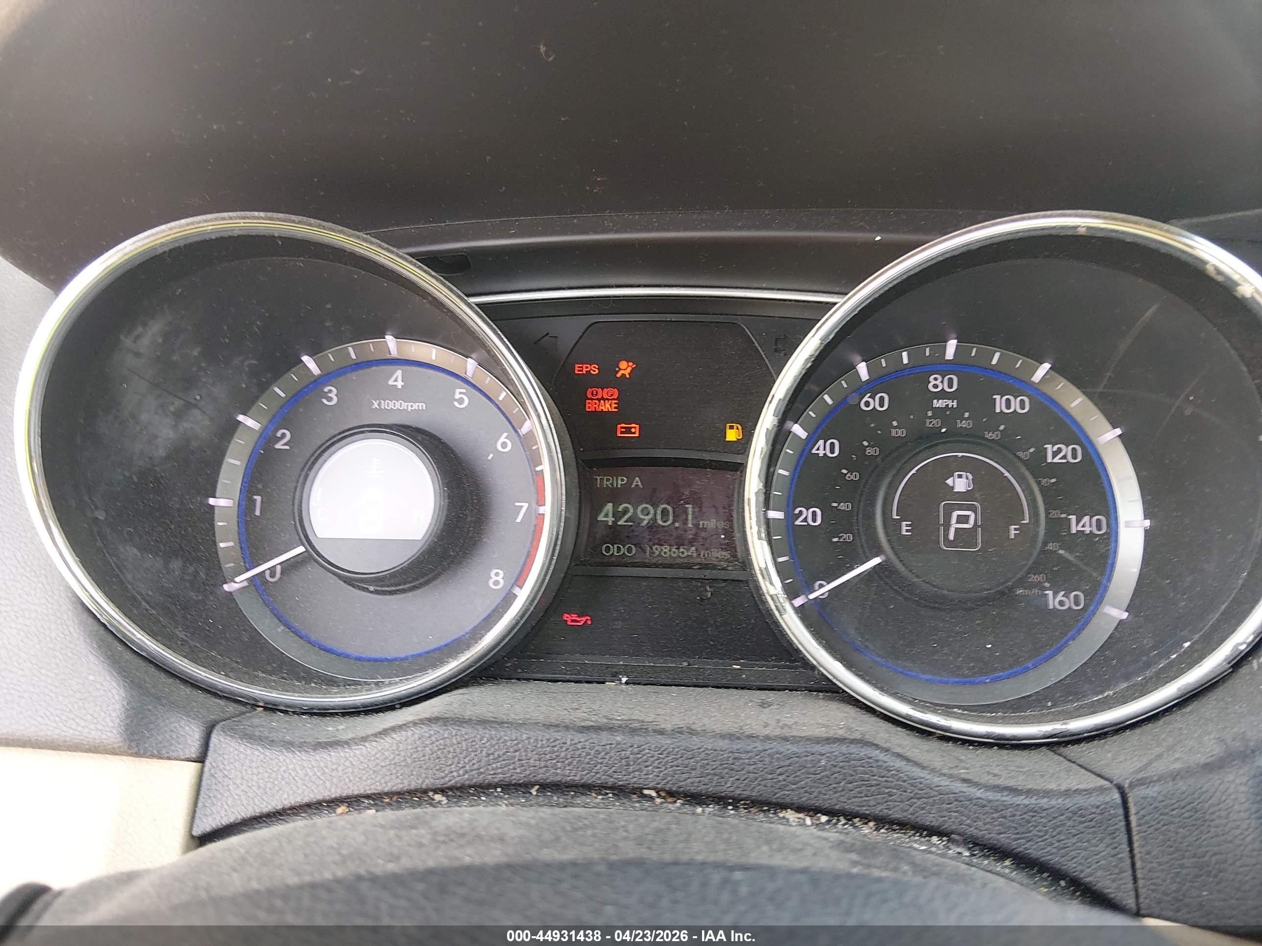 HYUNDAI SONATA image 7