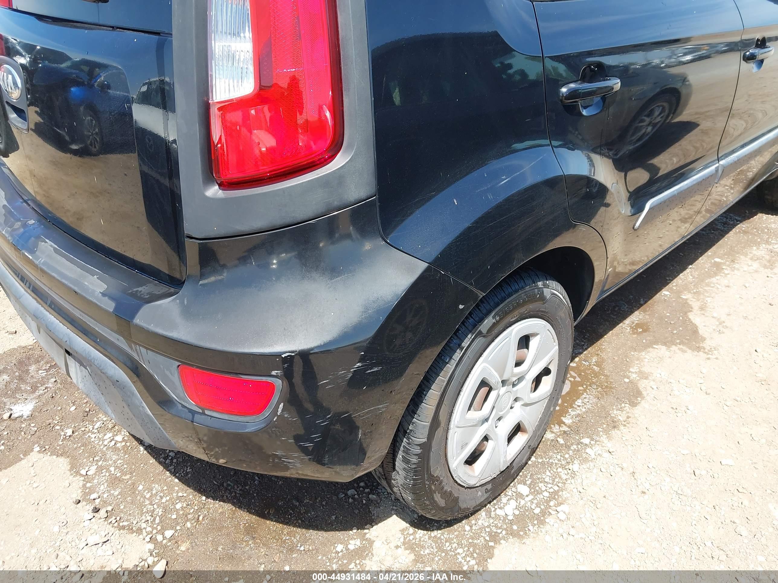KIA SOUL image 6