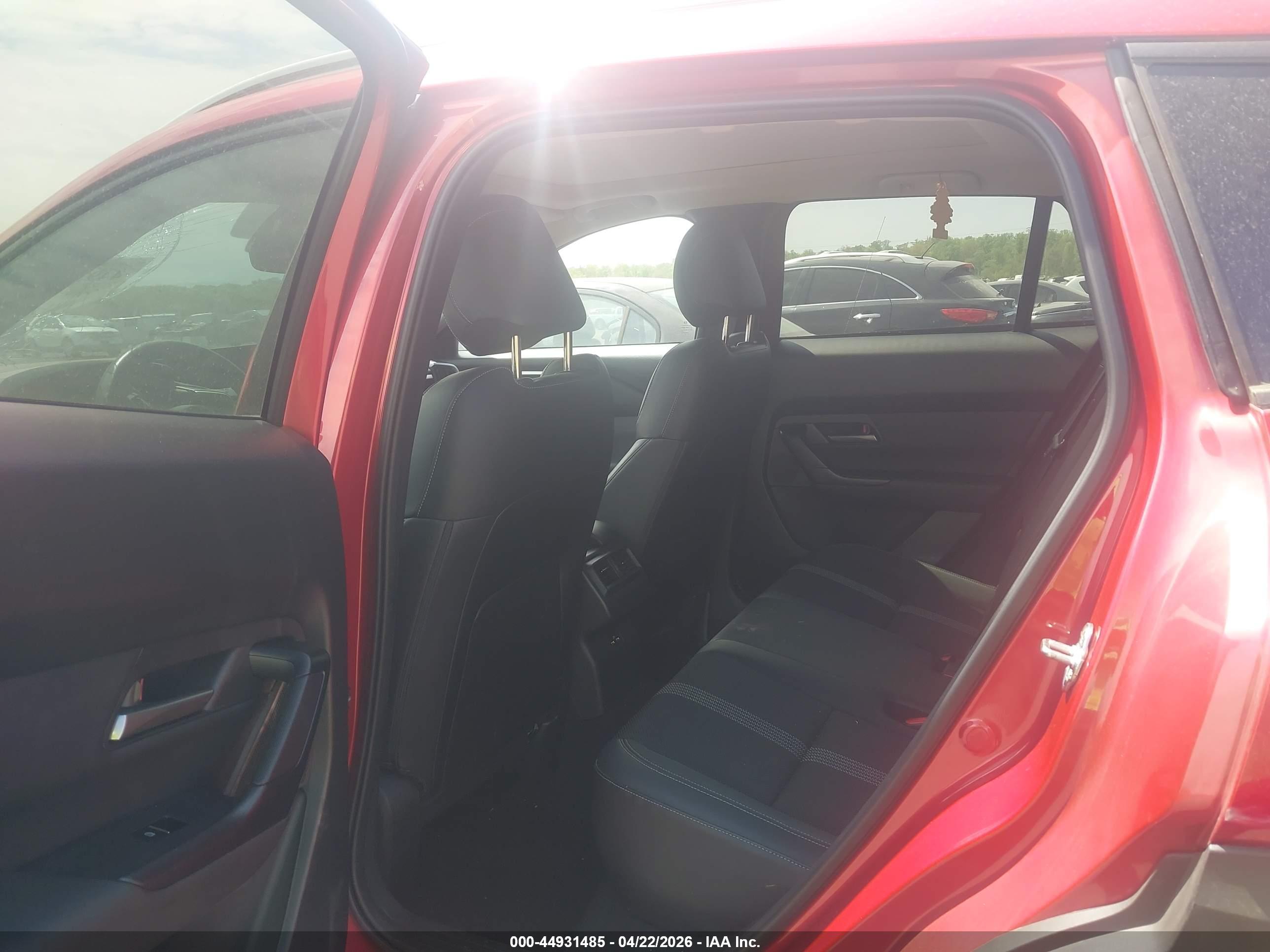 MAZDA CX-50 image 8