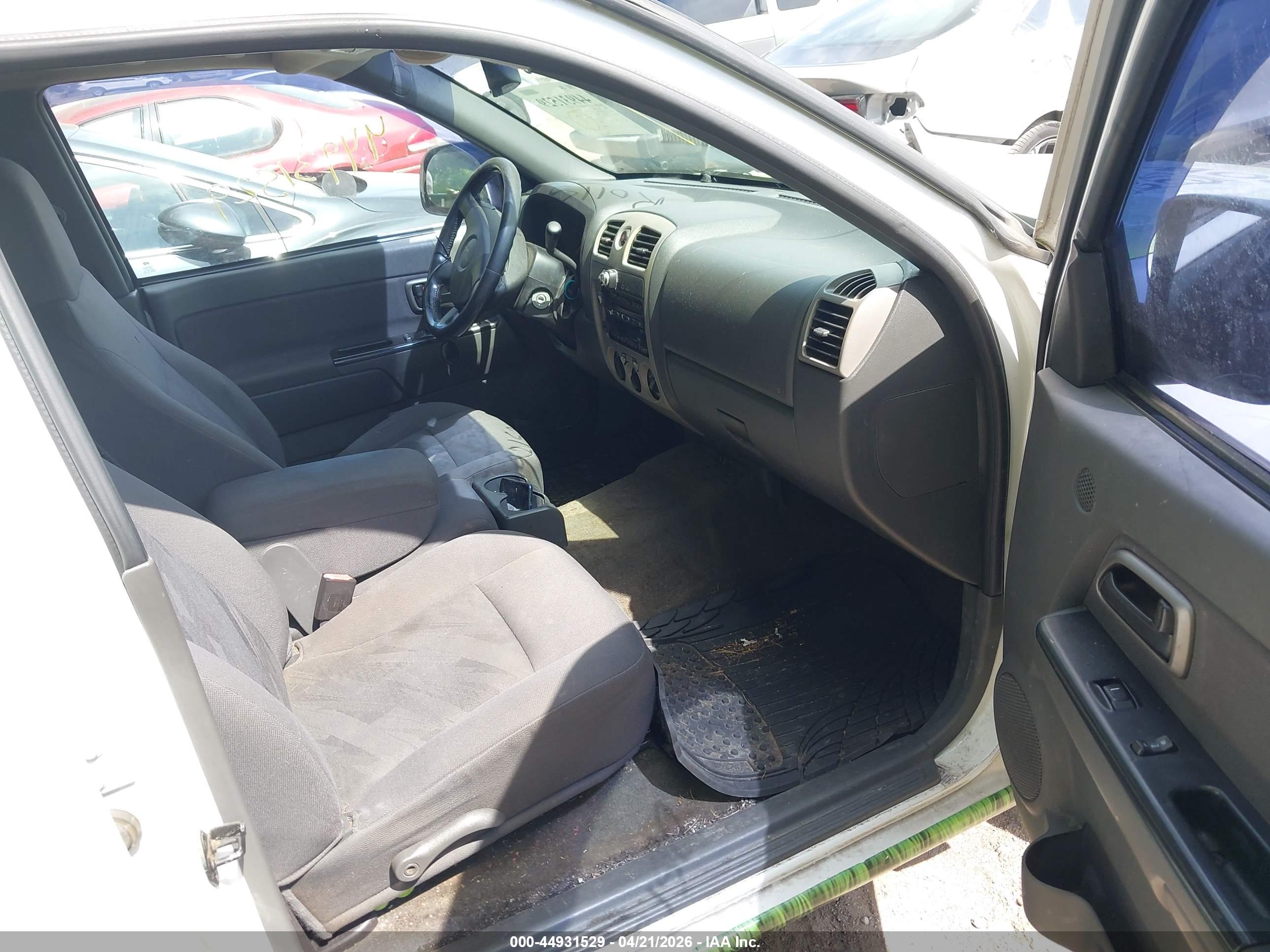 CHEVROLET COLORADO image 5