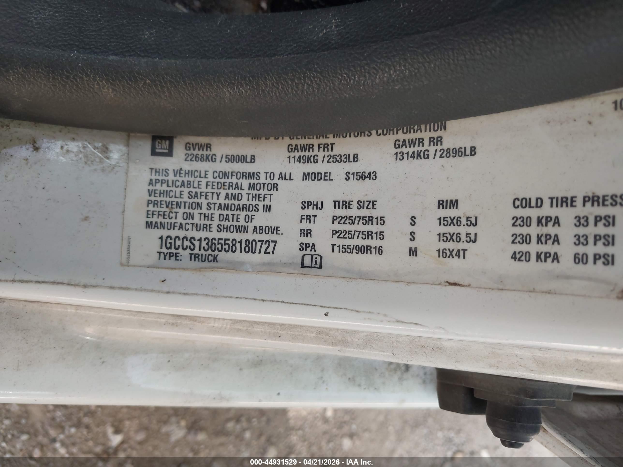 CHEVROLET COLORADO image 9