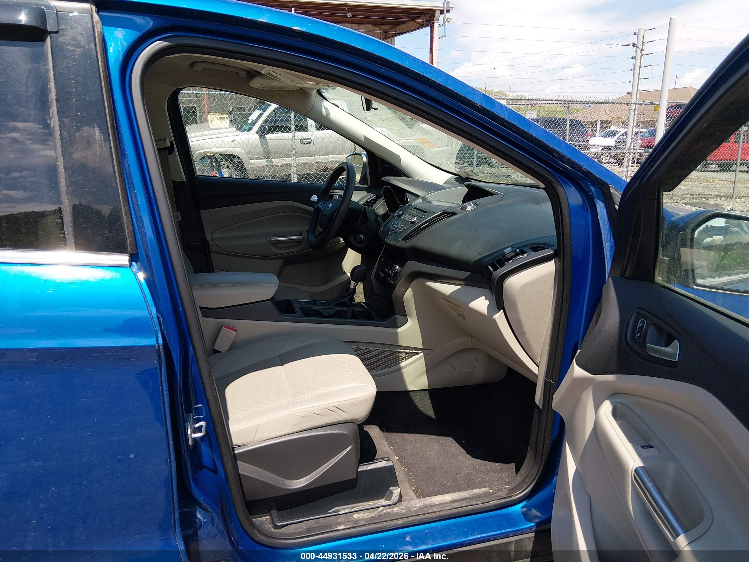 FORD ESCAPE image 5