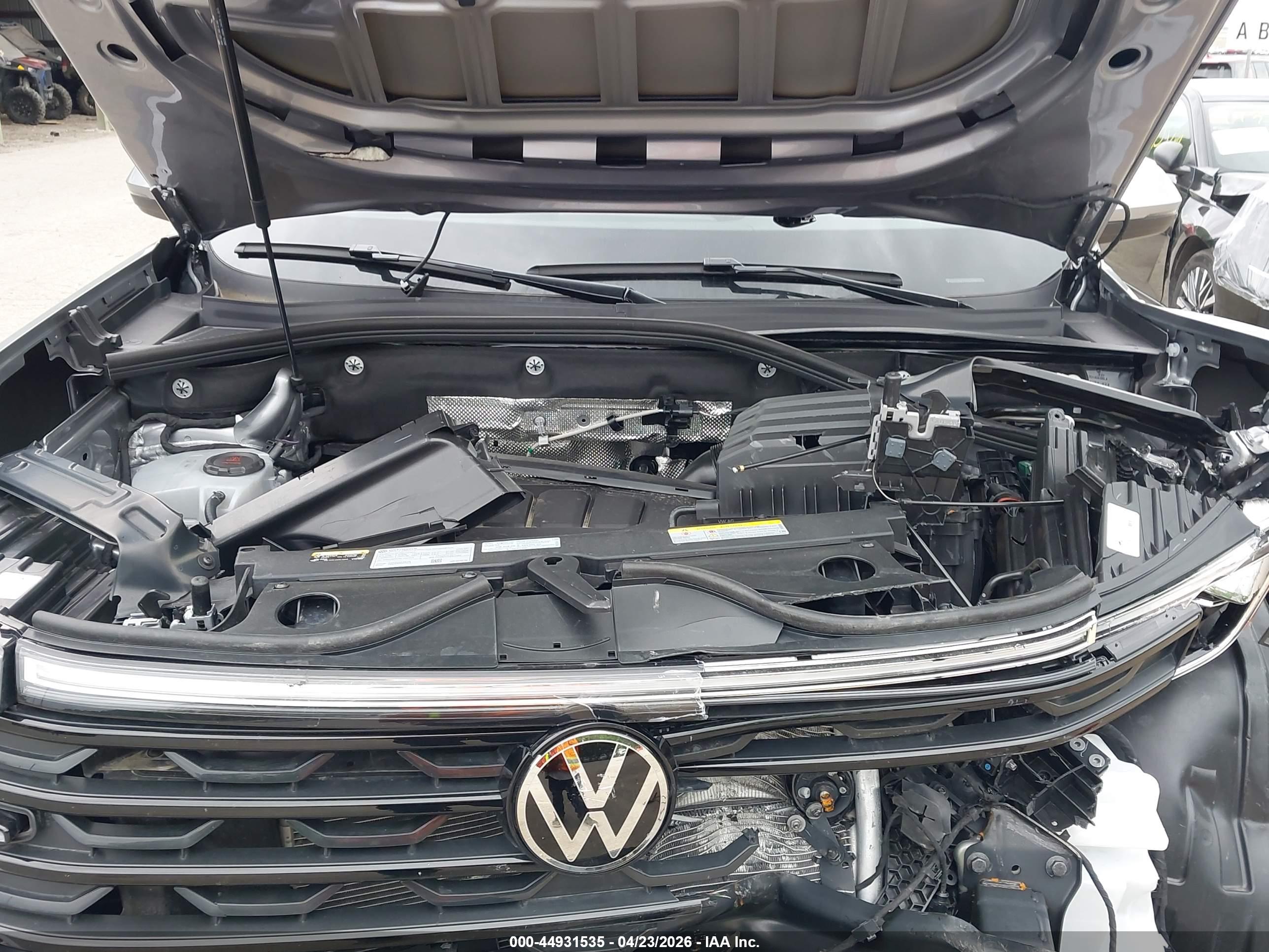 VOLKSWAGEN ATLAS image 10