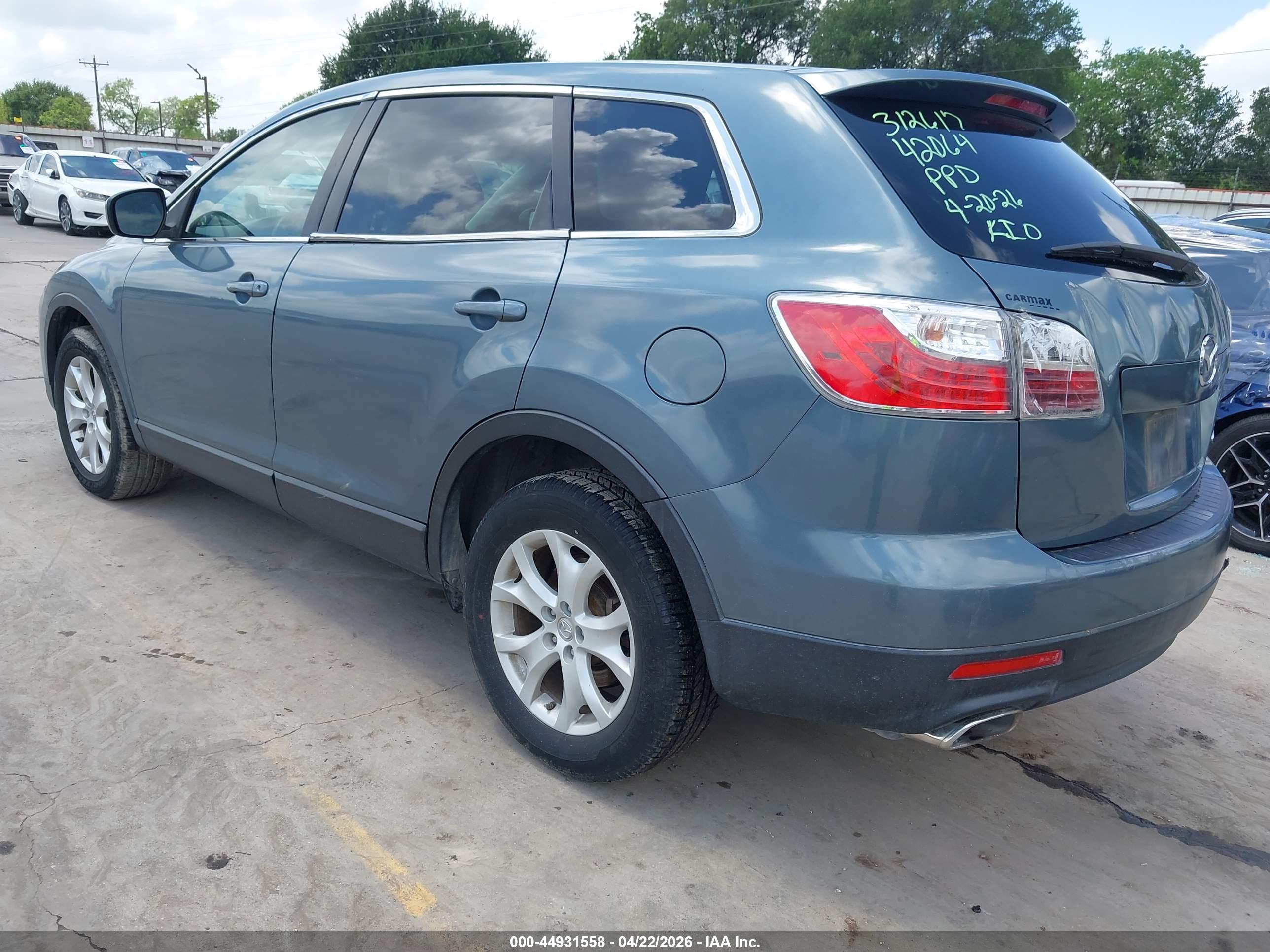 MAZDA CX-9 image 3
