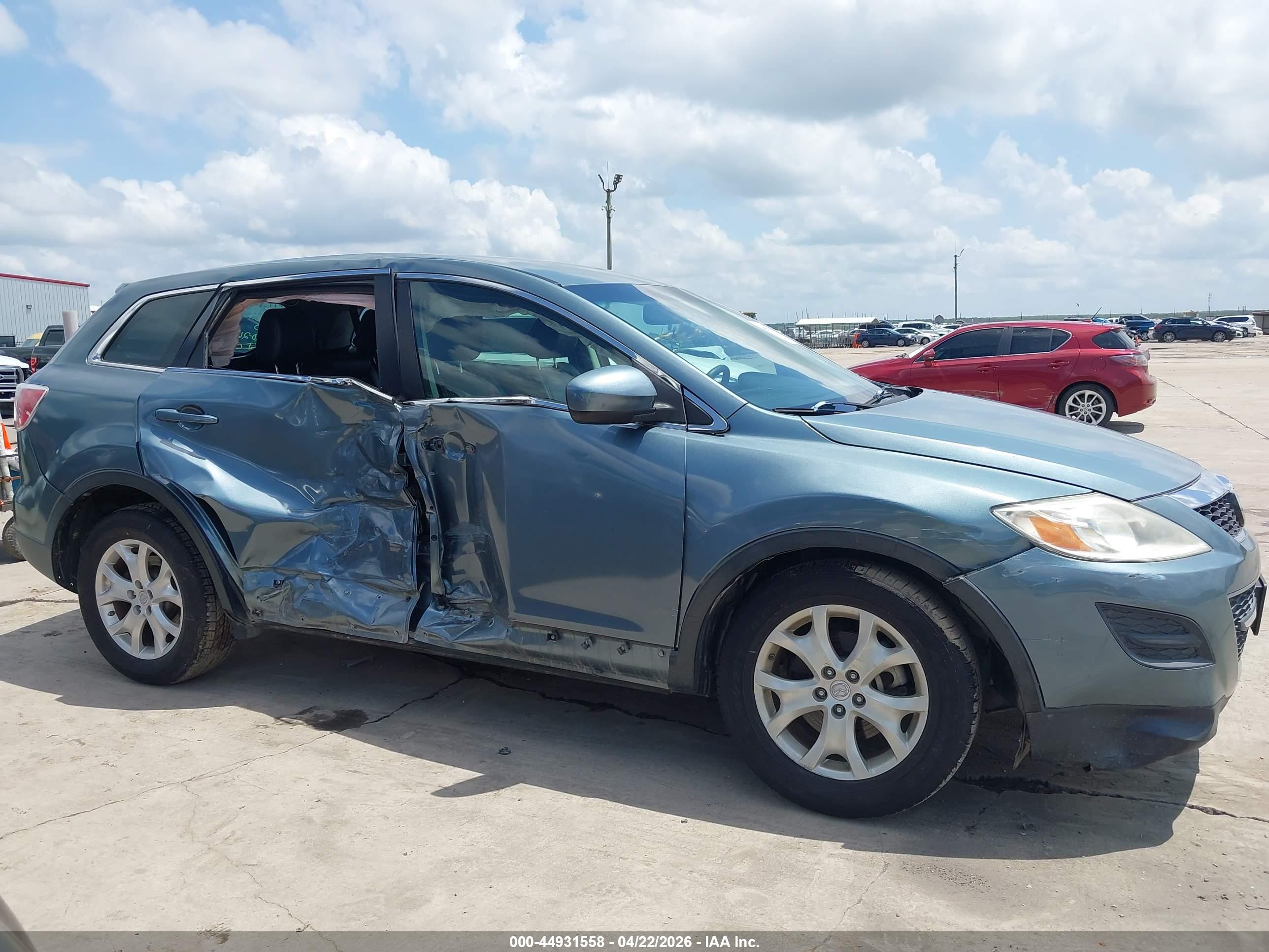 MAZDA CX-9 image 6
