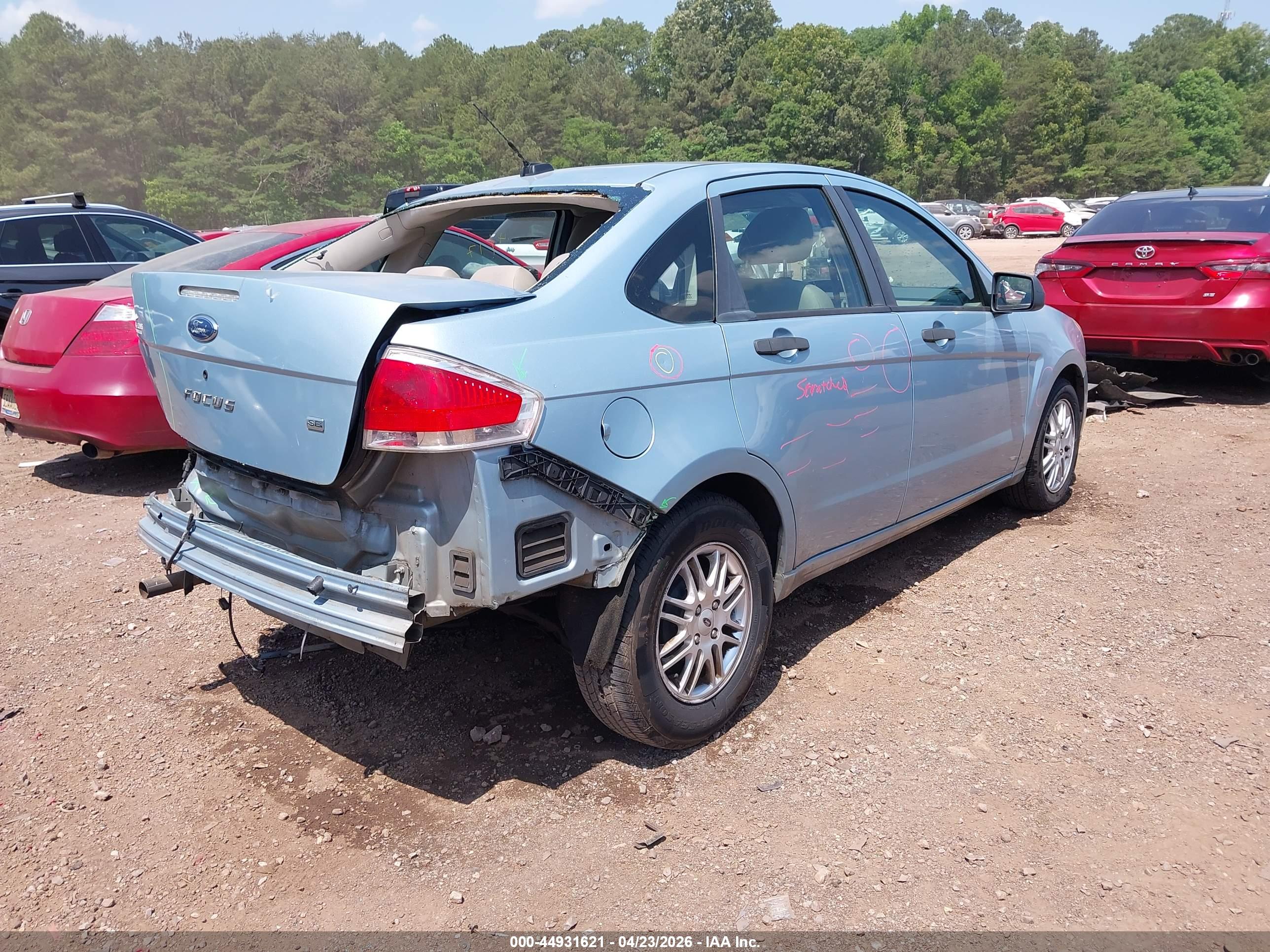 FORD FOCUS image 4