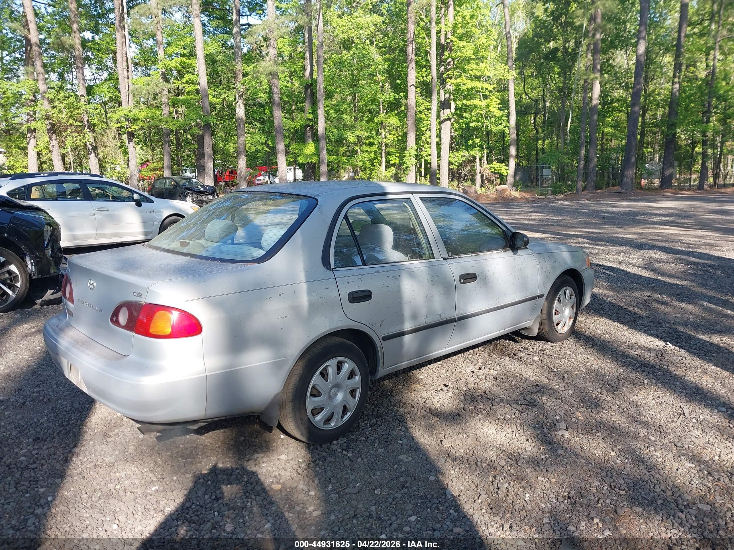 TOYOTA COROLLA image 4