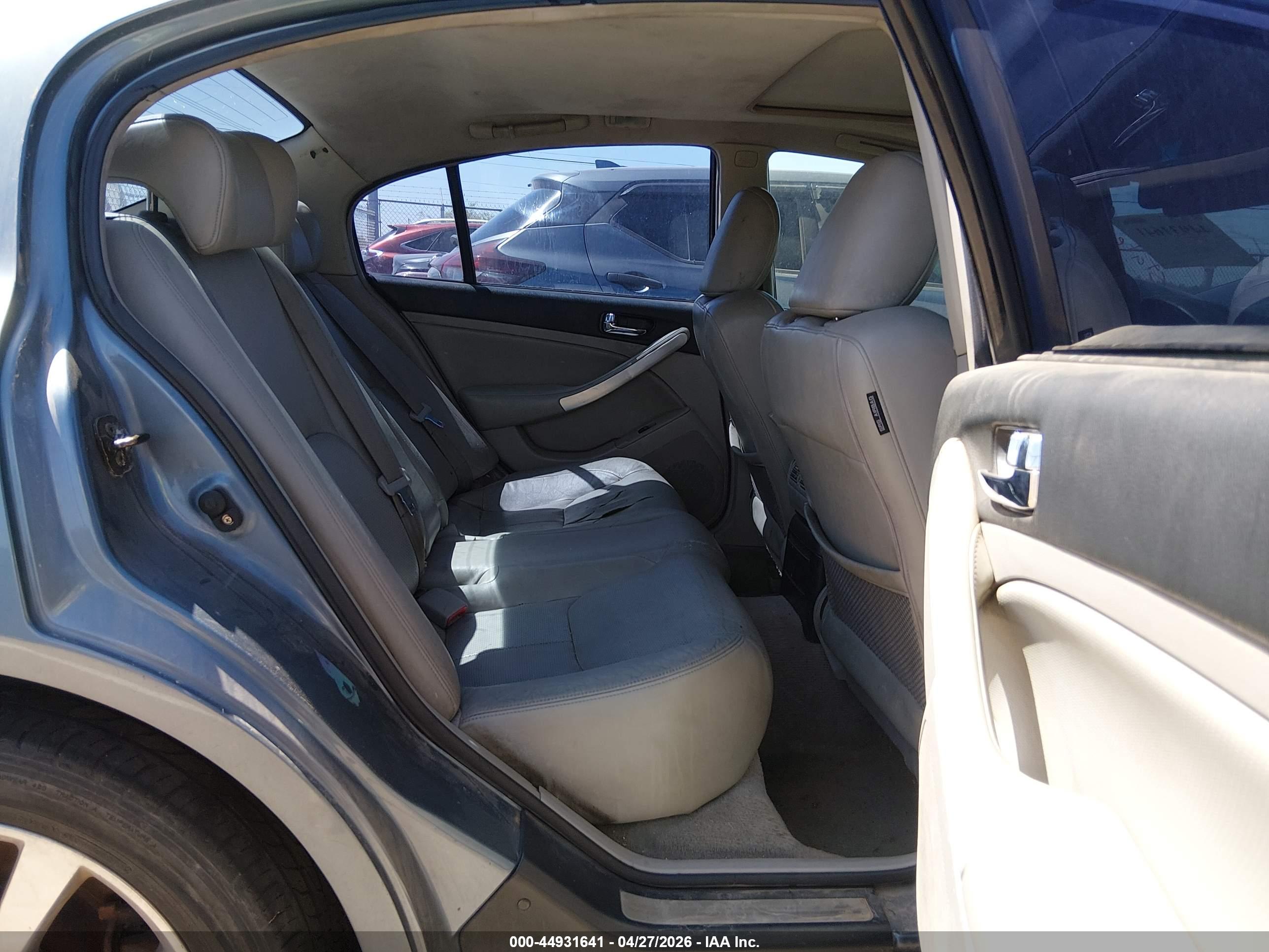 INFINITI G35X image 8