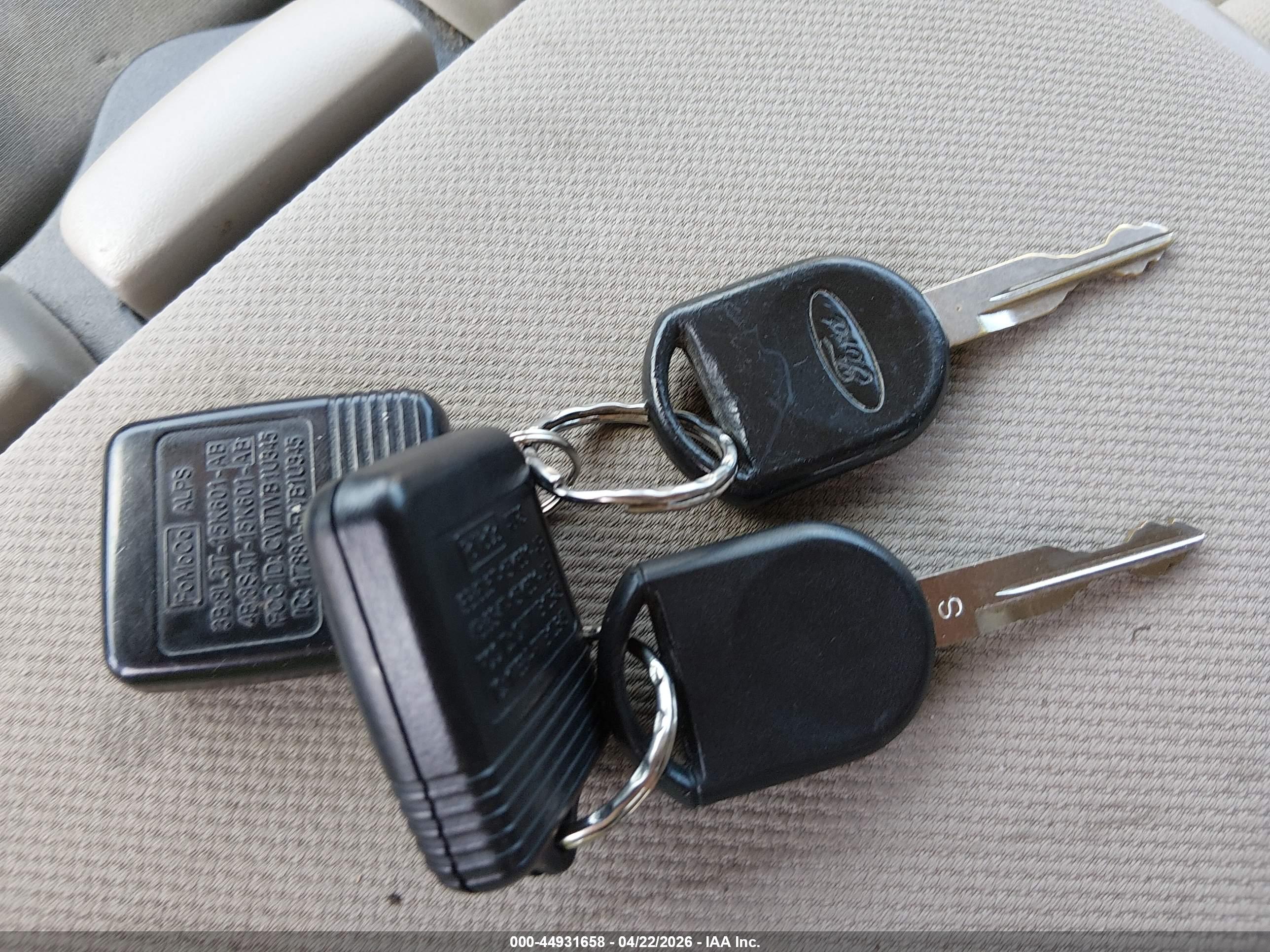 FORD F-150 image 11