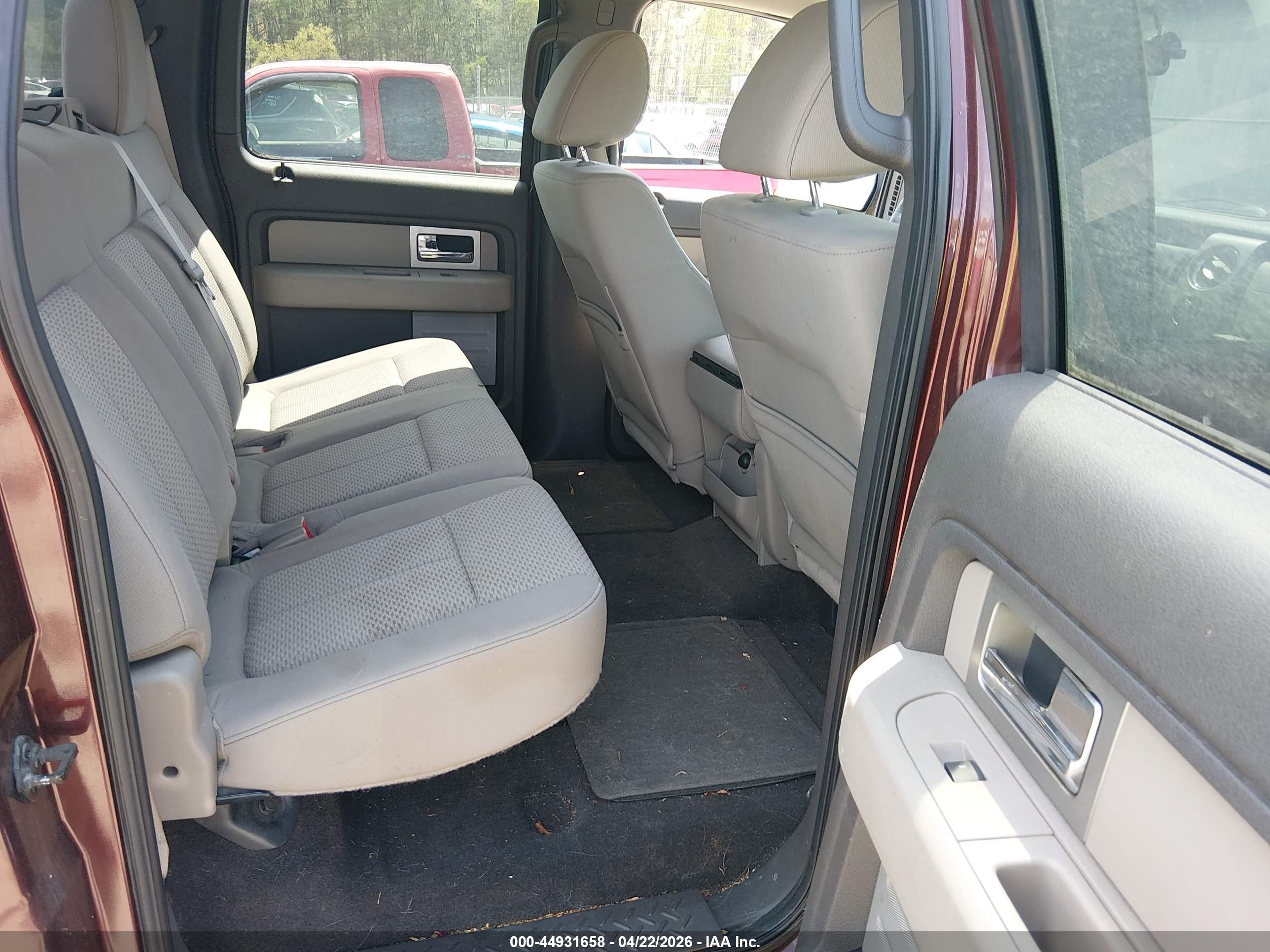 FORD F-150 image 8