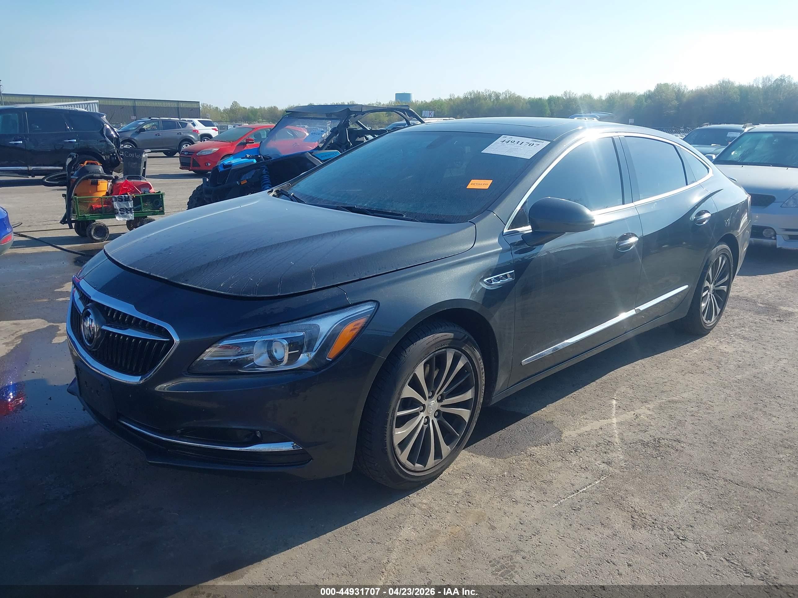 BUICK LACROSSE image 2