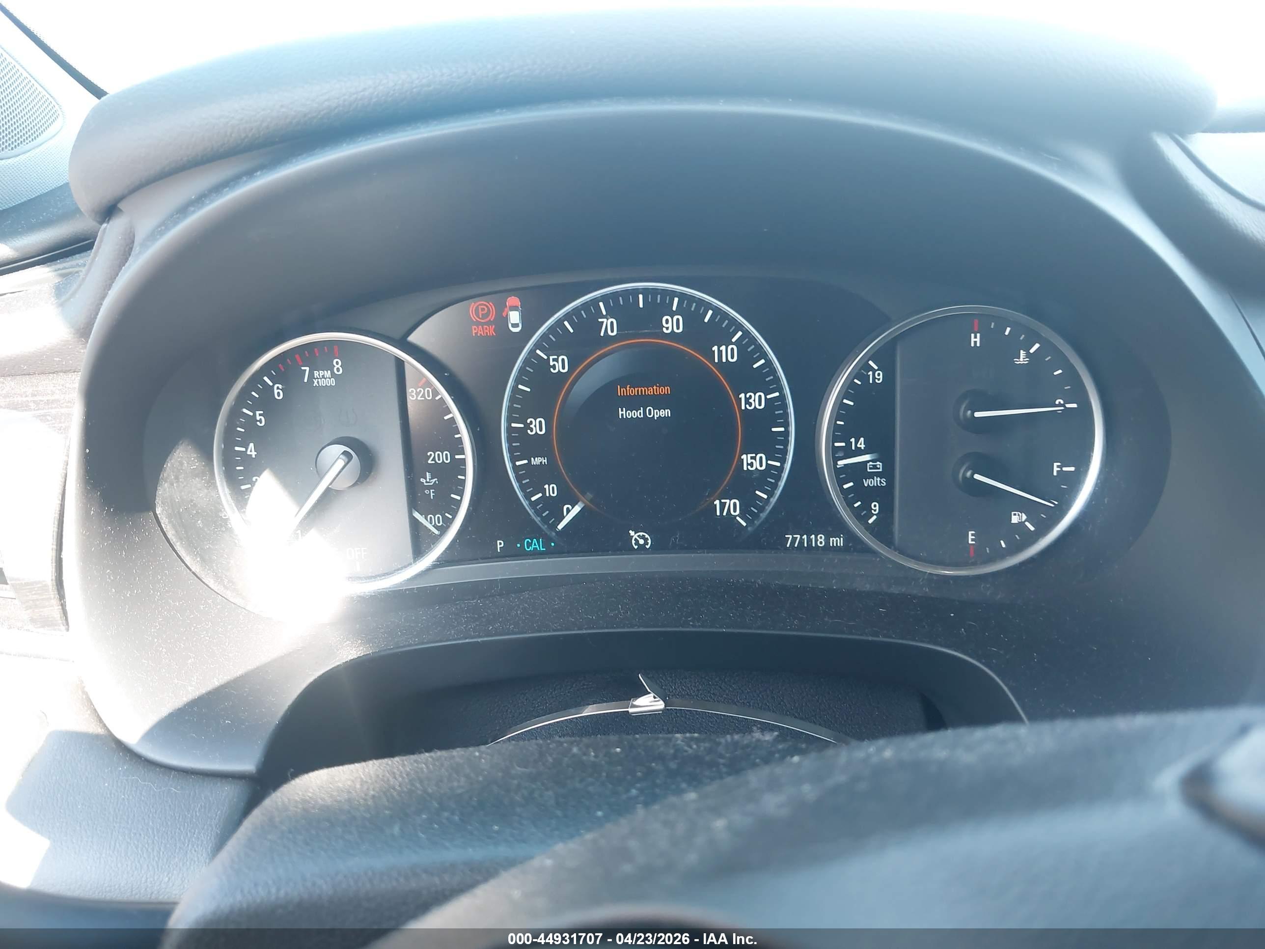 BUICK LACROSSE image 7