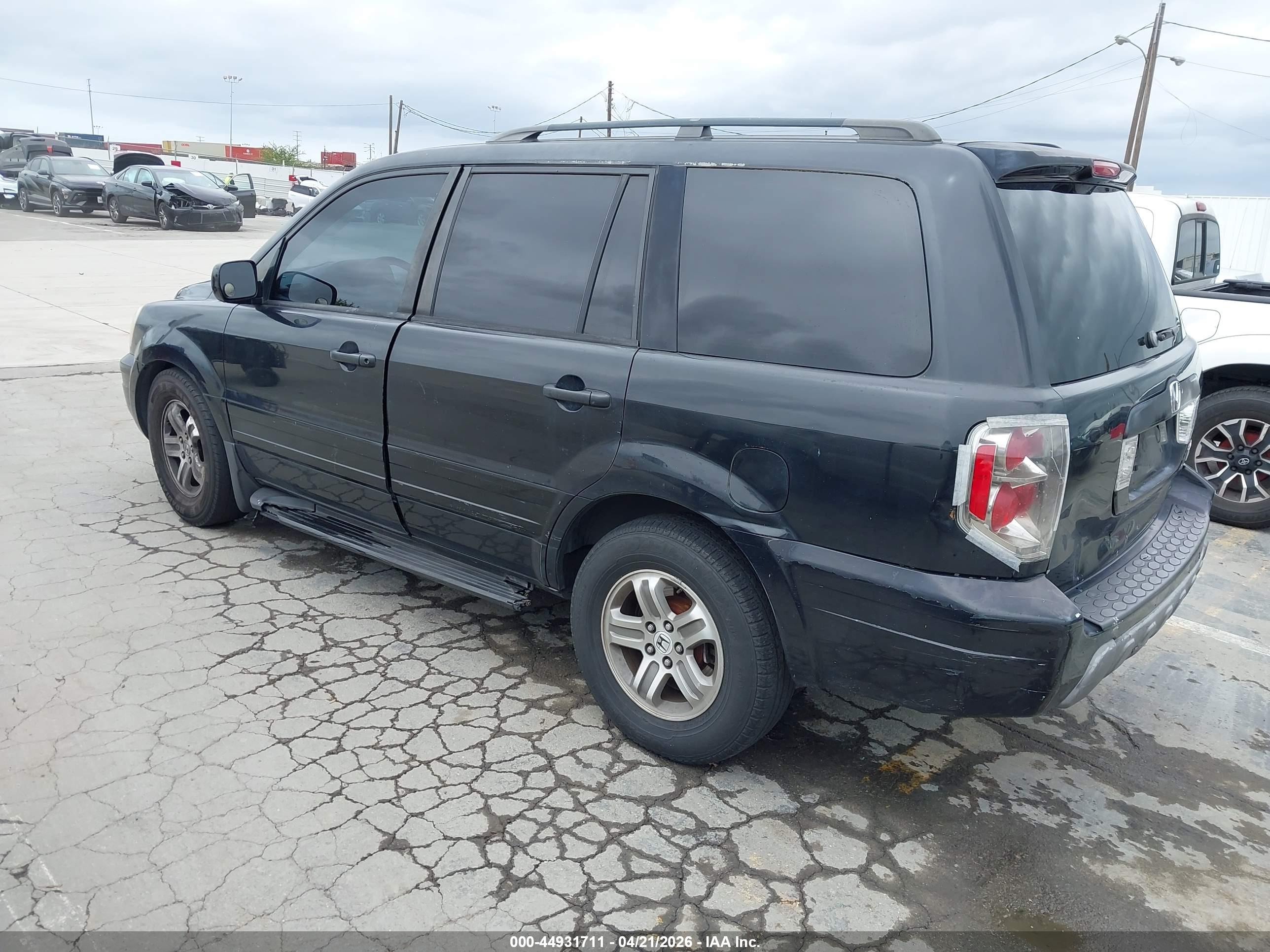 HONDA PILOT image 3