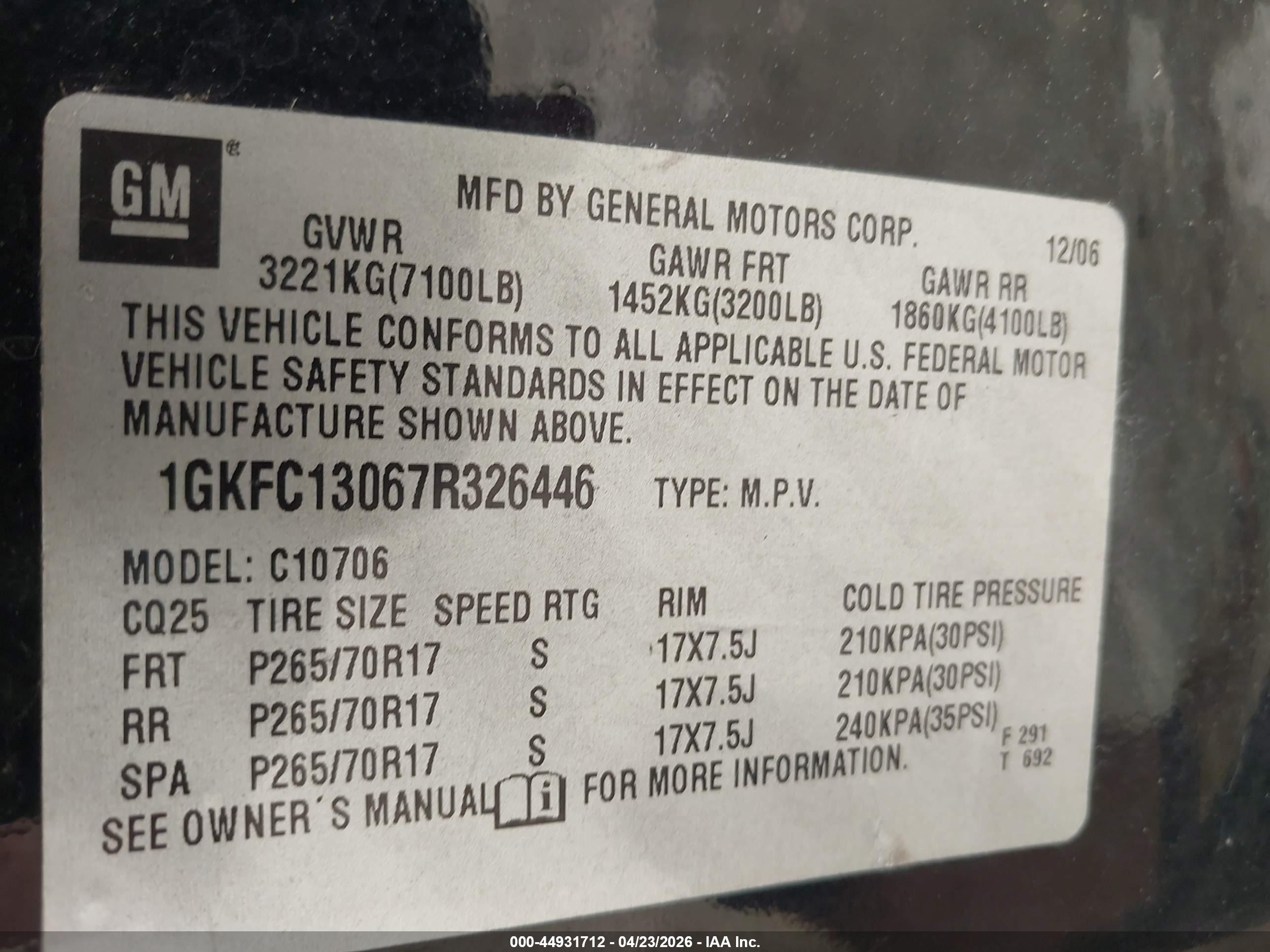 GMC YUKON image 9