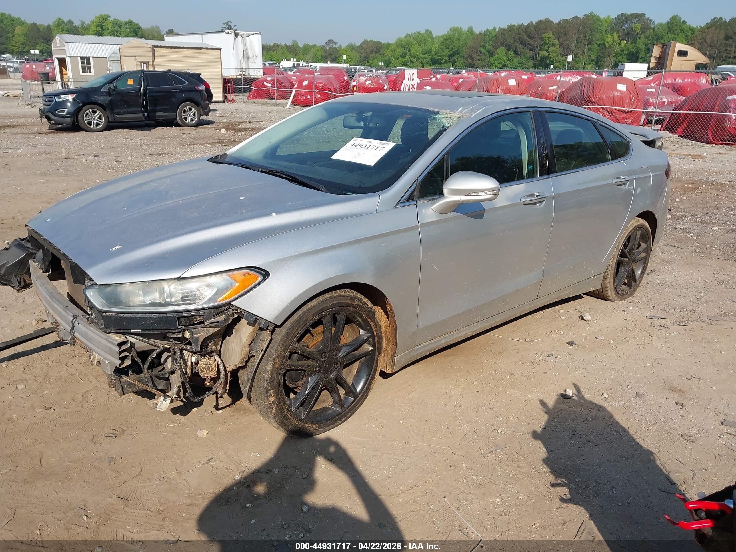 FORD FUSION image 2
