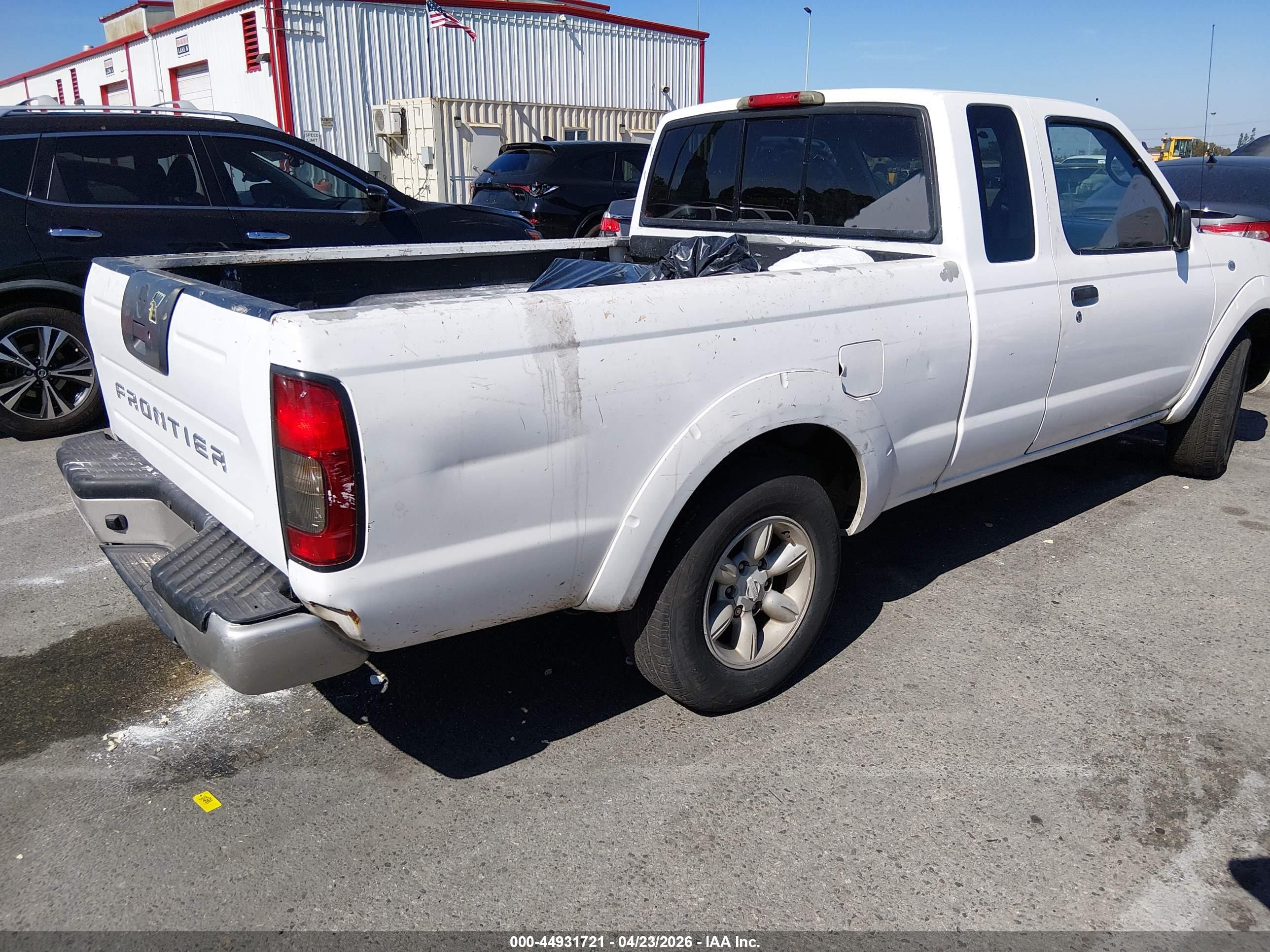 NISSAN FRONTIER image 4